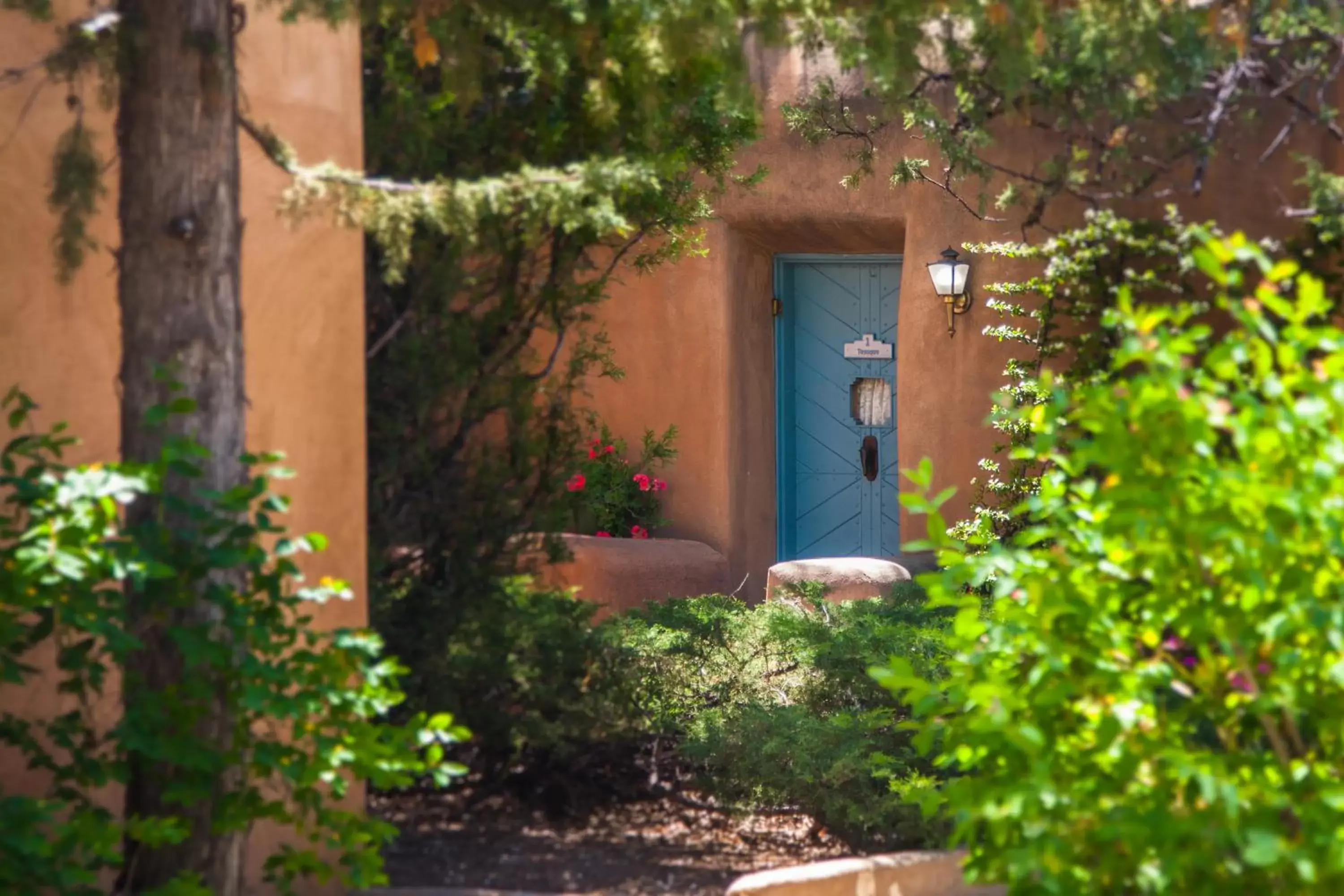 Facade/entrance in Pueblo Bonito Santa Fe