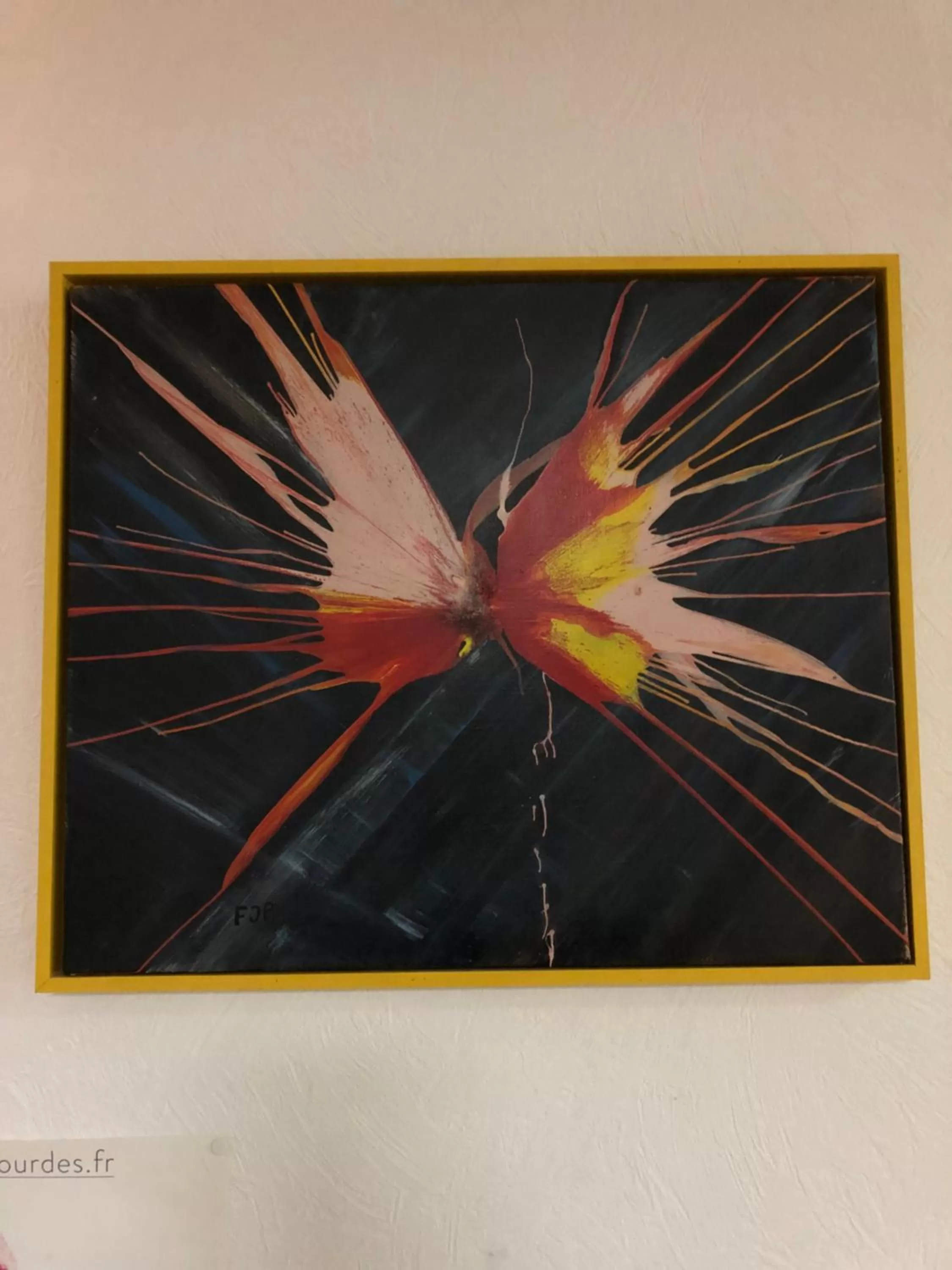 Decorative detail in Hôtel Au Petit Languedoc