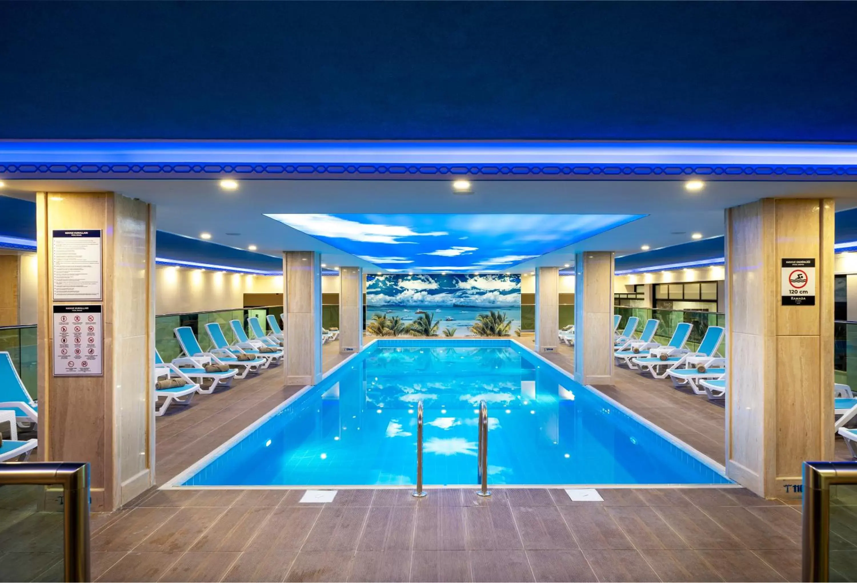 Swimming Pool in Ramada Plaza by Wyndham Silivri