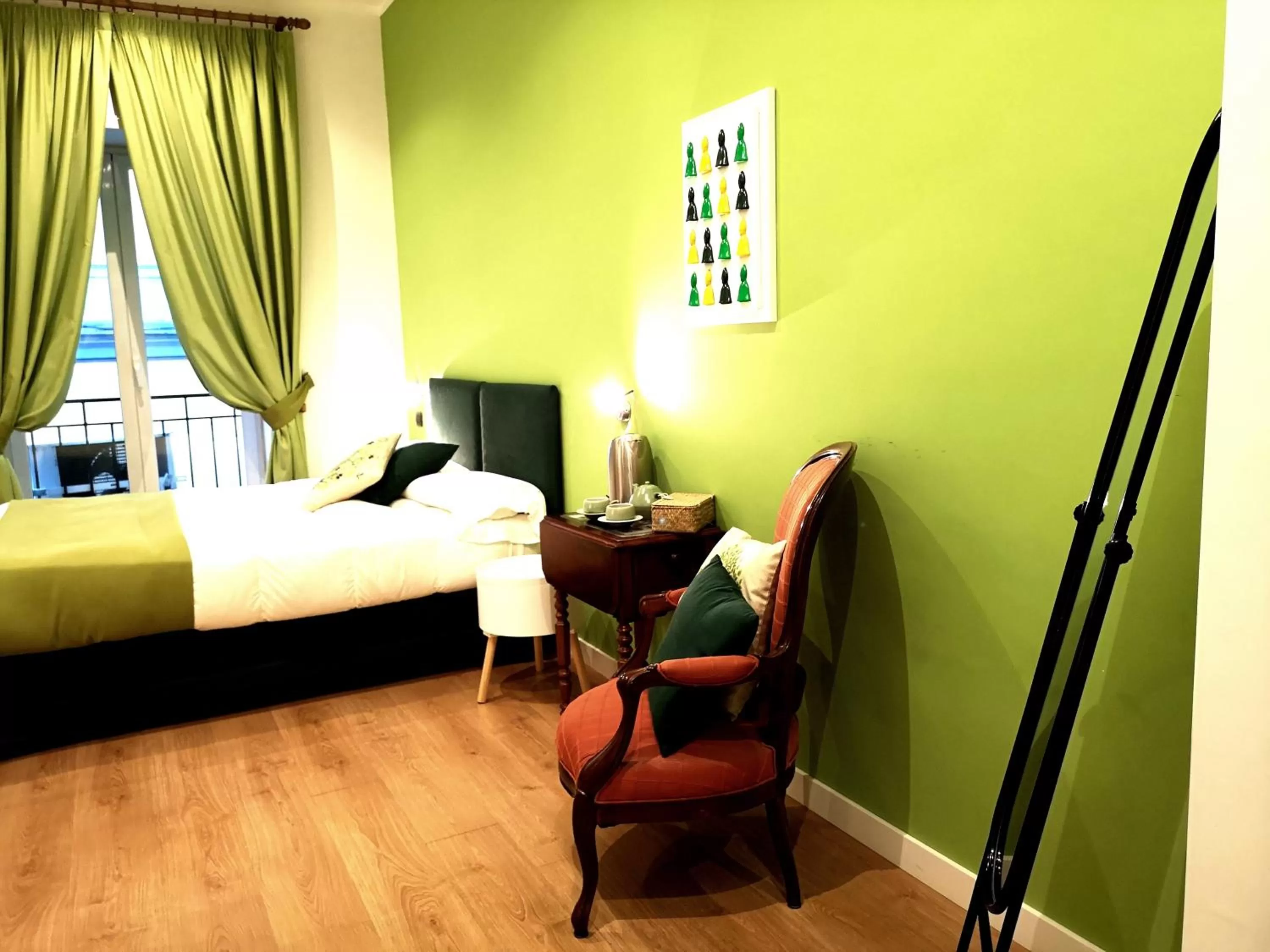 Photo of the whole room, Bed in Grande Archivio Napoli 22