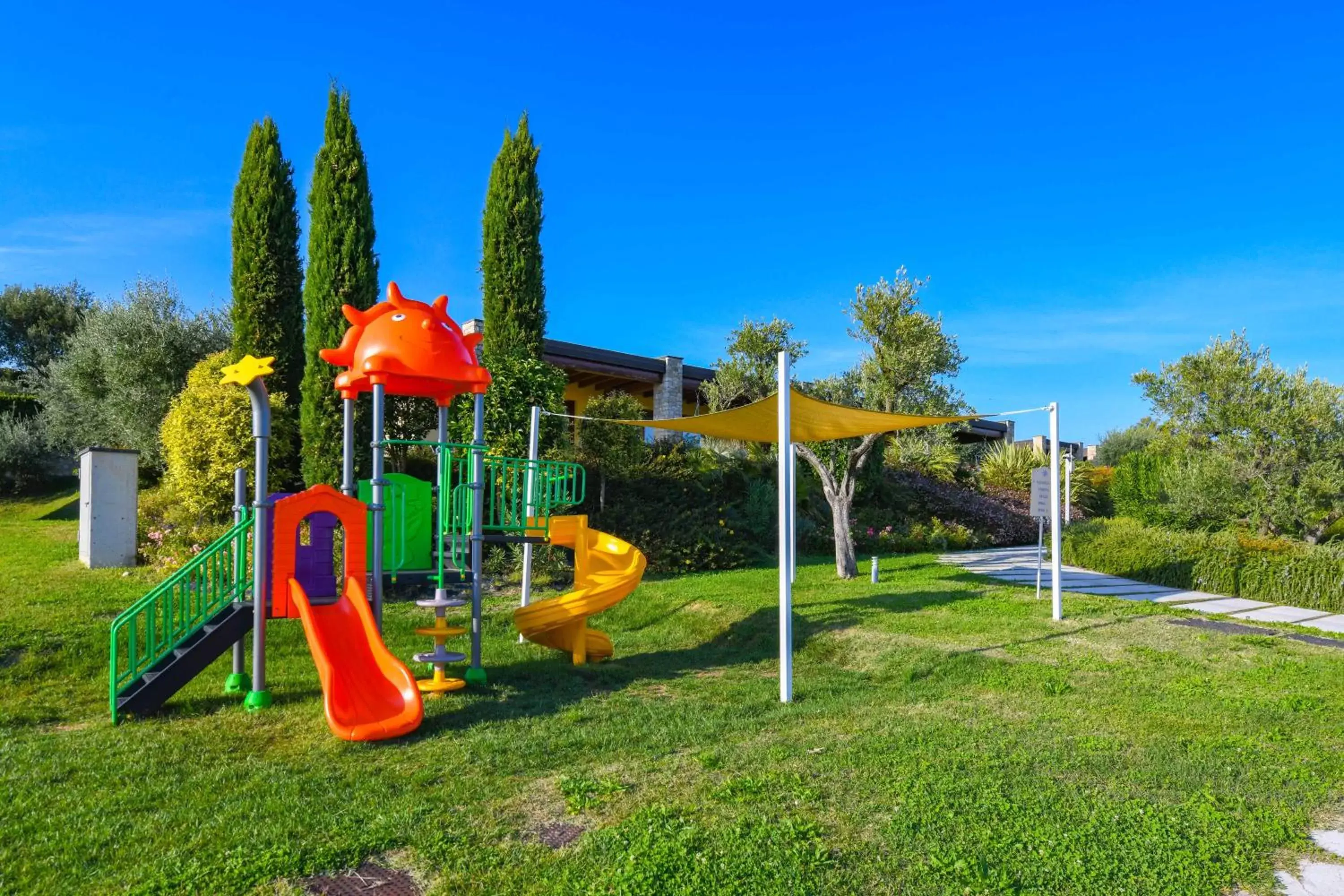 Children play ground, Children's Play Area in Relais Rosa Dei Venti -Ciao Vacanze-