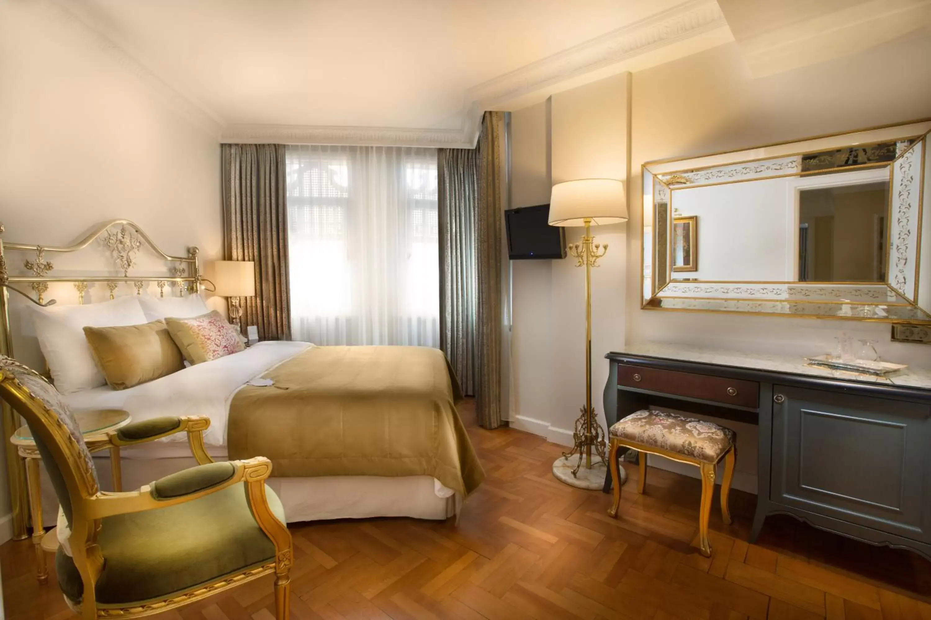 Sea view, Bed in Valide Sultan Konagi Sea view, Bed in Valide Sultan Konagi