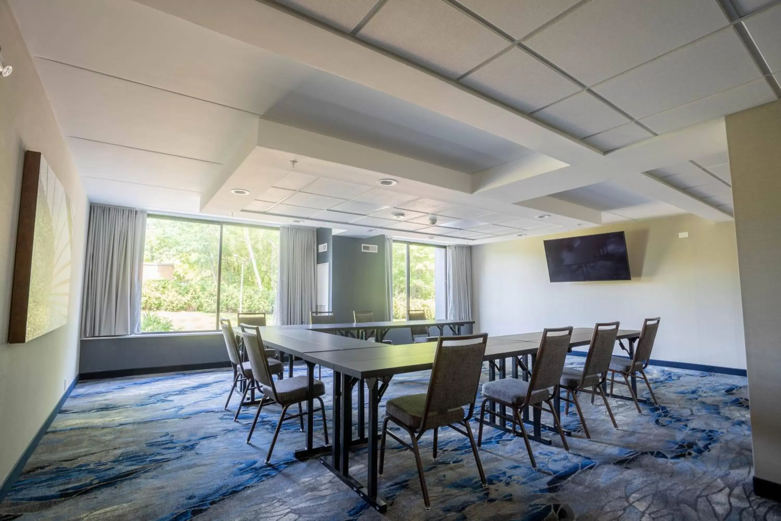 Meeting/conference room, Dining Area in Fairfield Inn & Suites Springfield Enfield