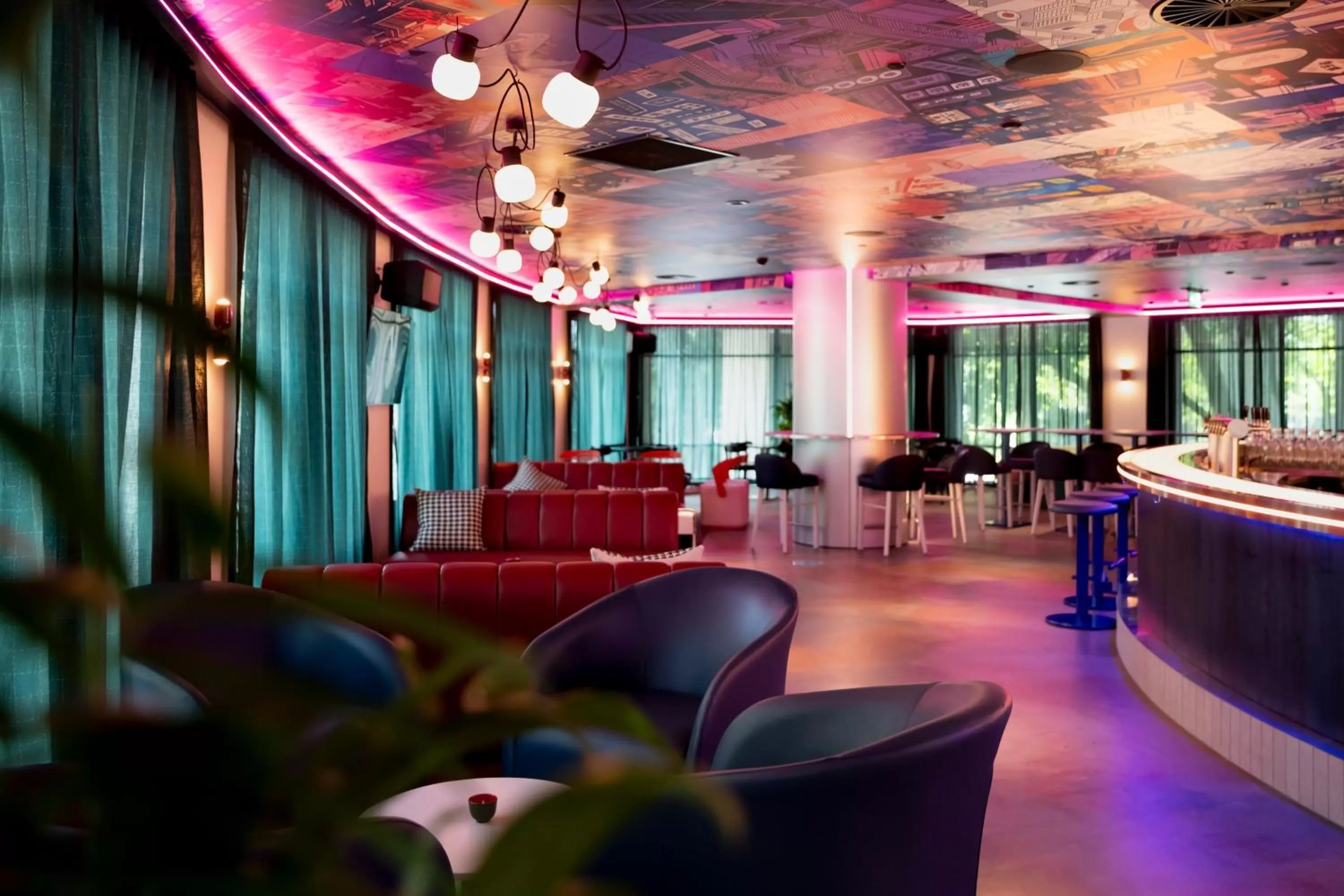 Restaurant/places to eat in ibis Styles Sydney Central