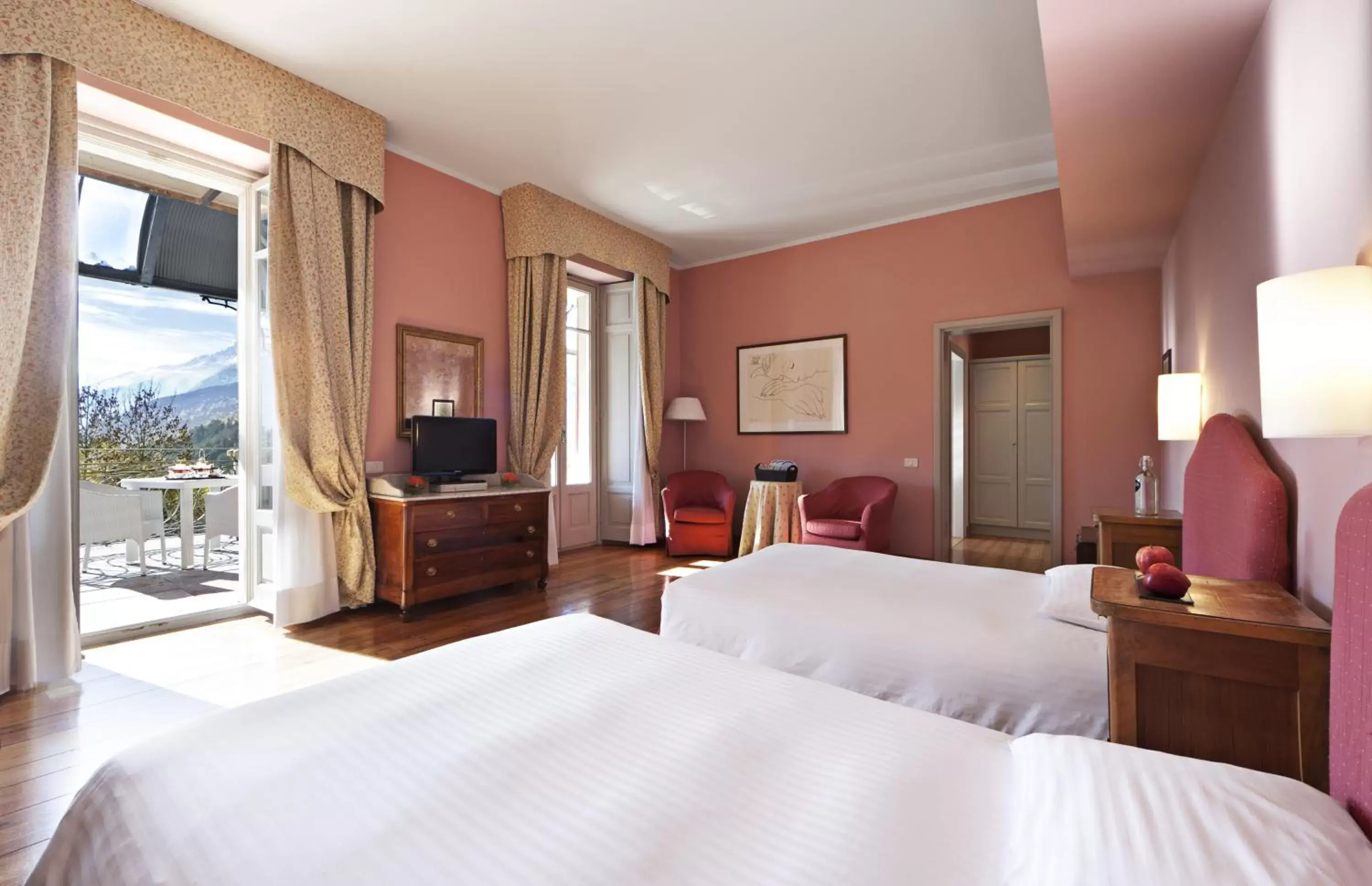 Photo of the whole room in QC Terme Grand Hotel Bagni Nuovi