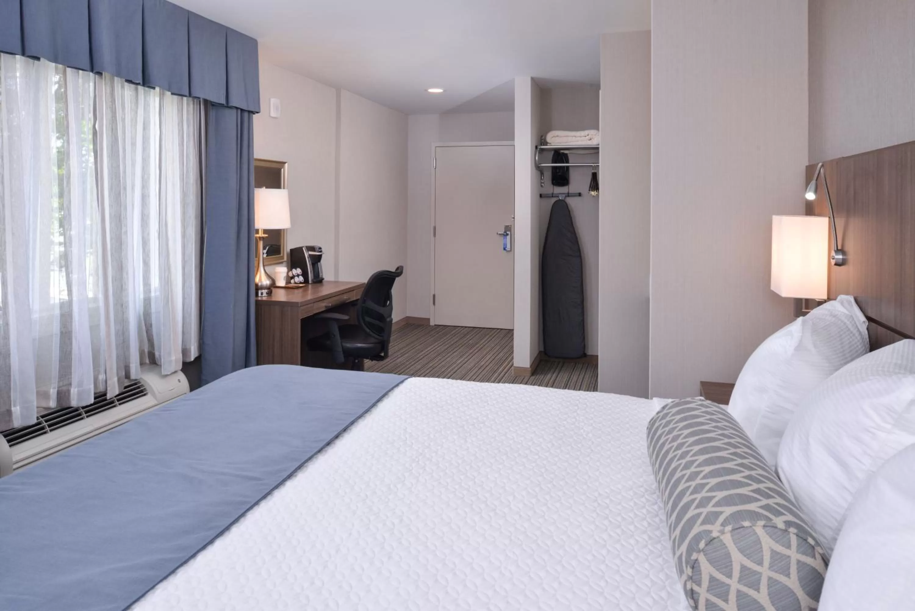 Quiet street view, Bed in Anchored Inn at Hidden Harbor