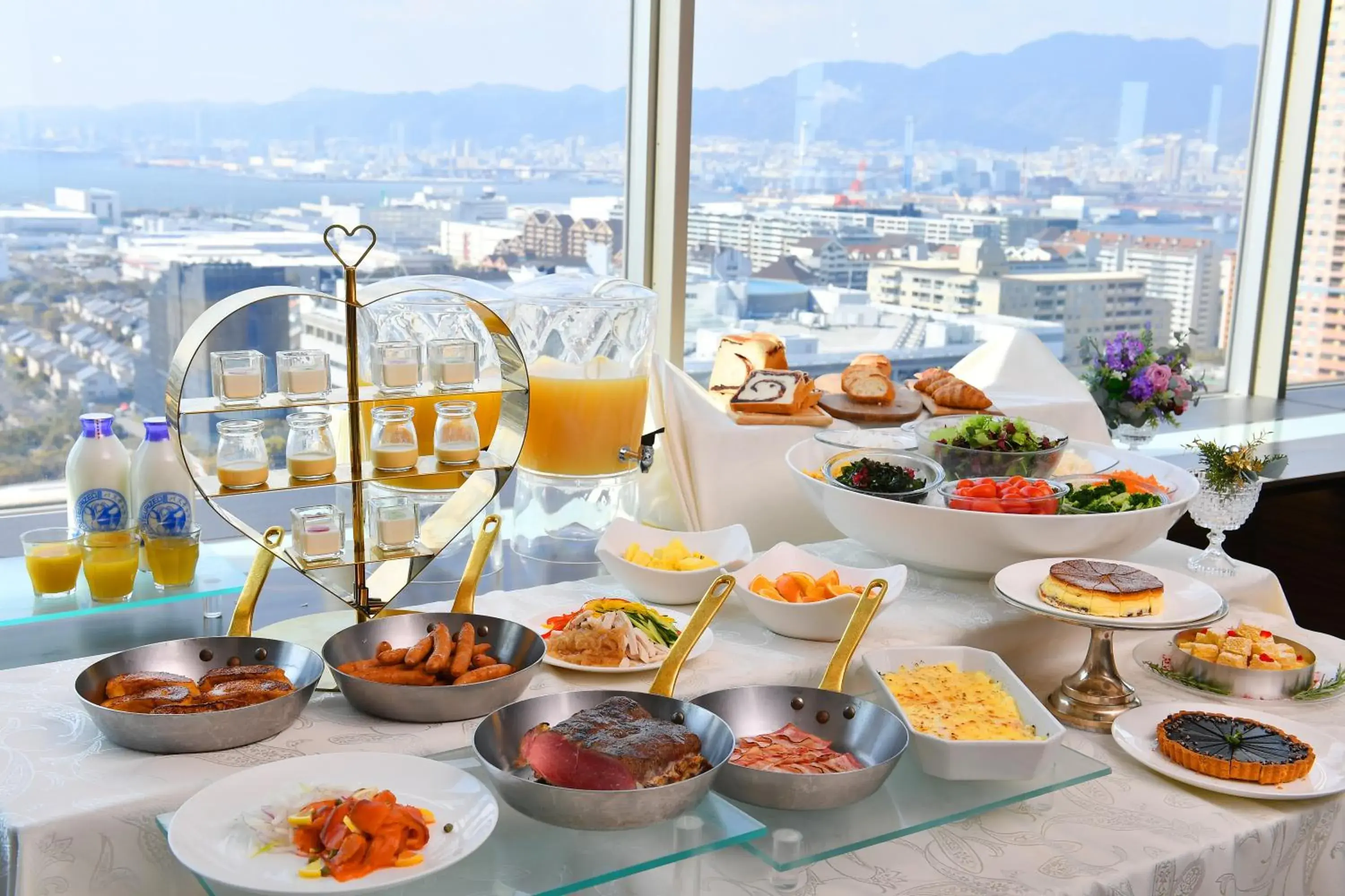 Breakfast in Hotel Plaza Kobe