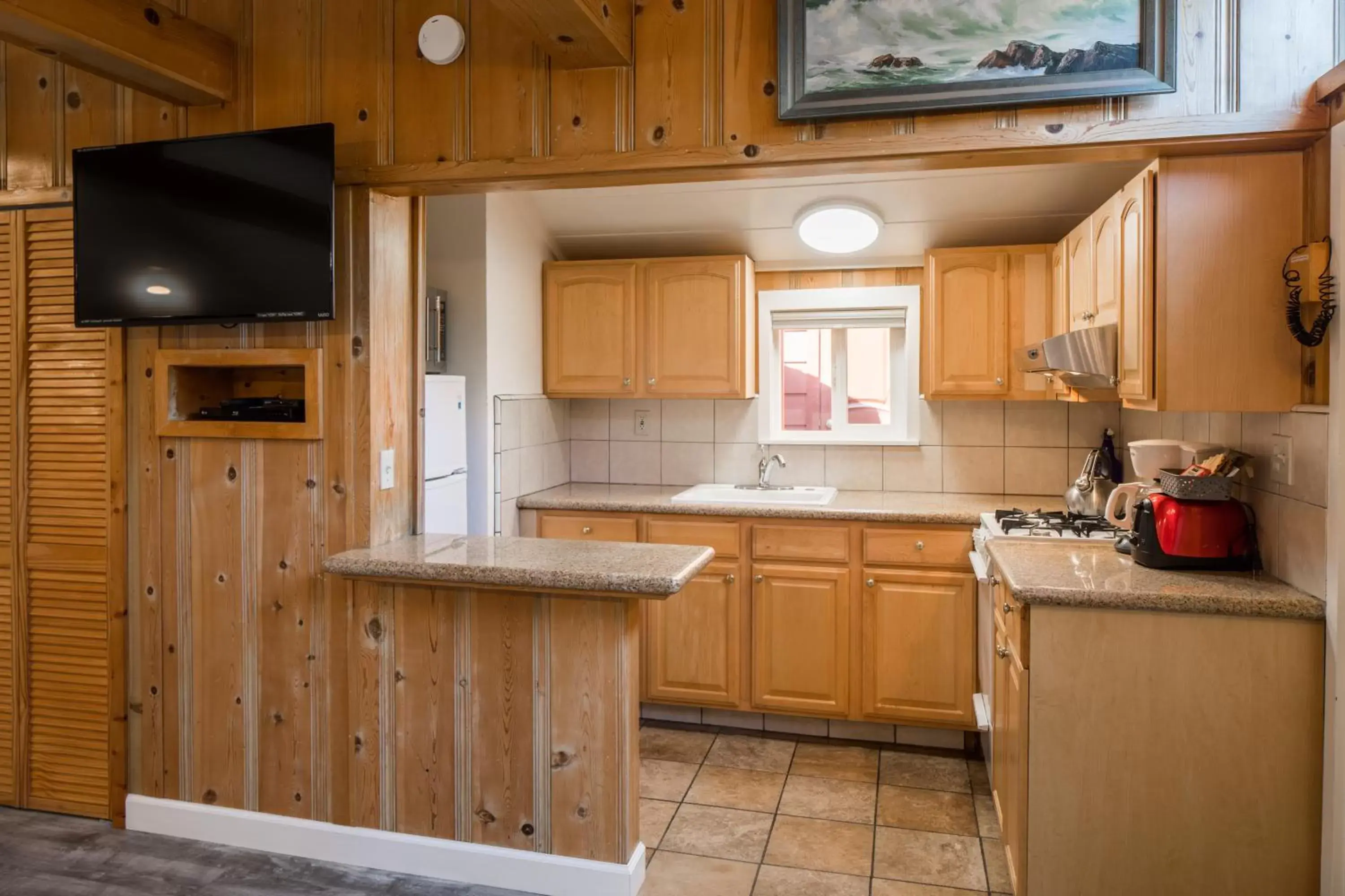 Kitchen or kitchenette, Kitchen/Kitchenette in Andril Fireplace Cottages