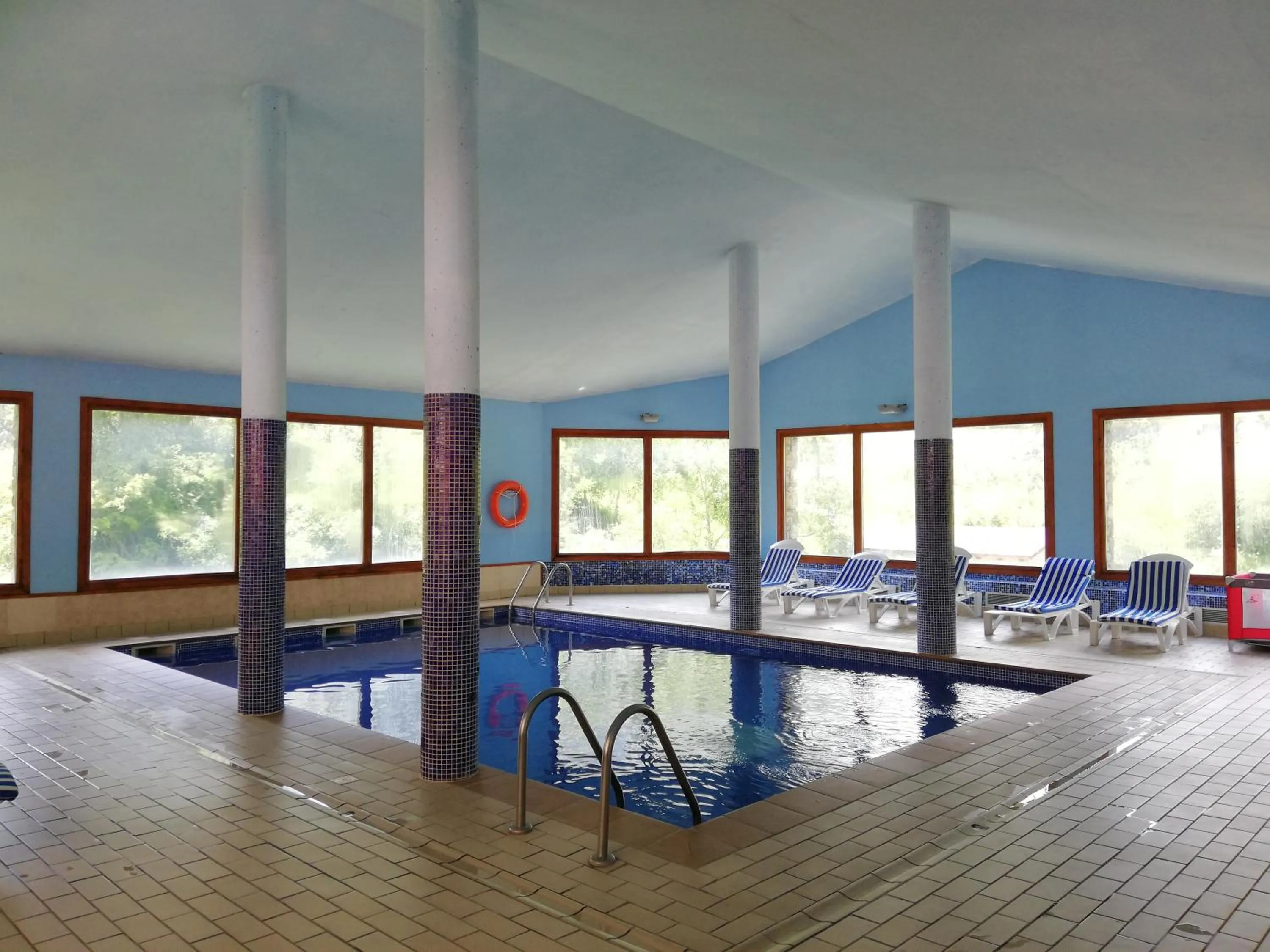 Spring, Swimming Pool in Wuau! Hotel Segle XX