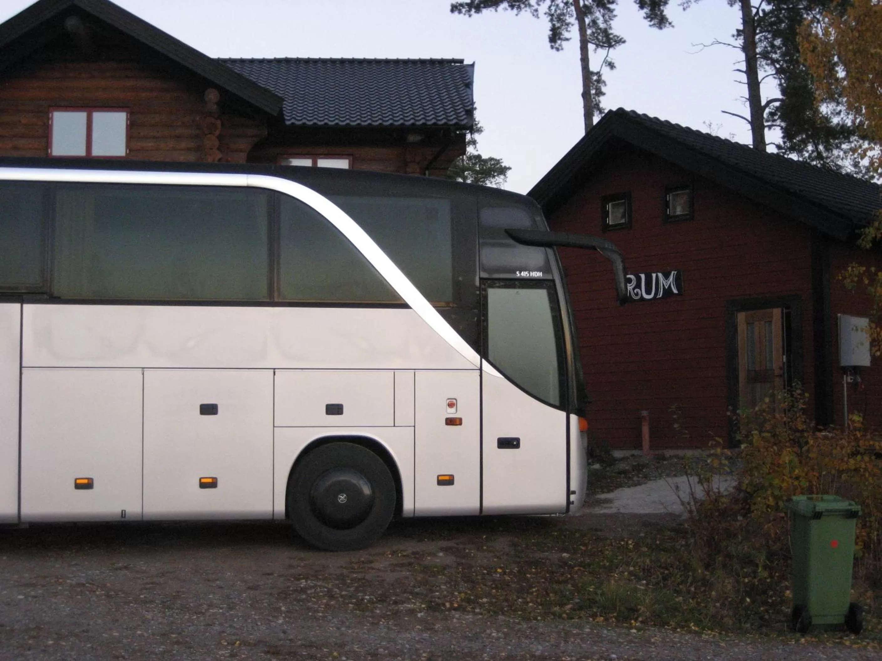 group of guests, Property Building in Woodstock B & B Studios