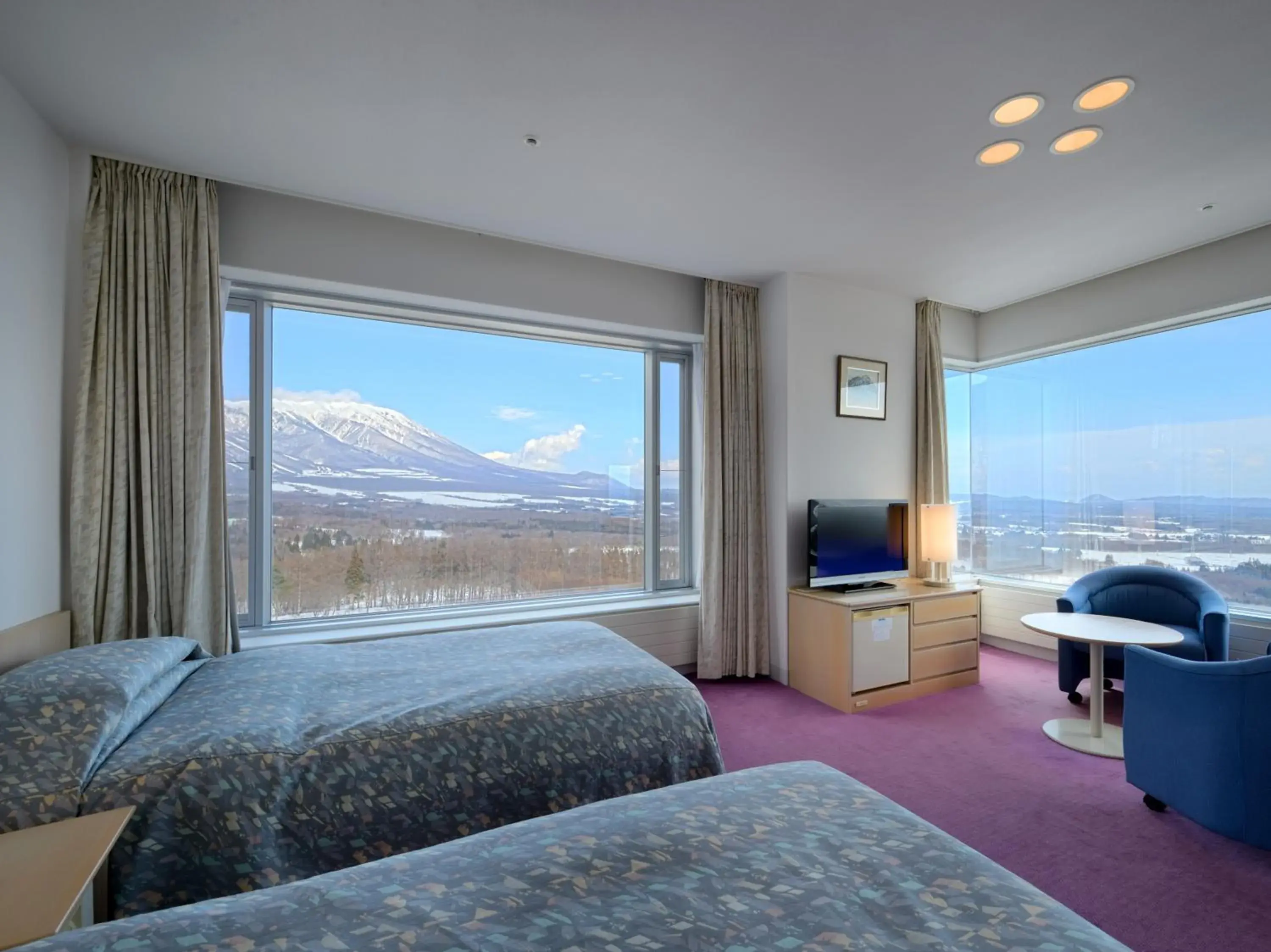 Standard Corner Twin Room - single occupancy in Shizukuishi Prince Hotel