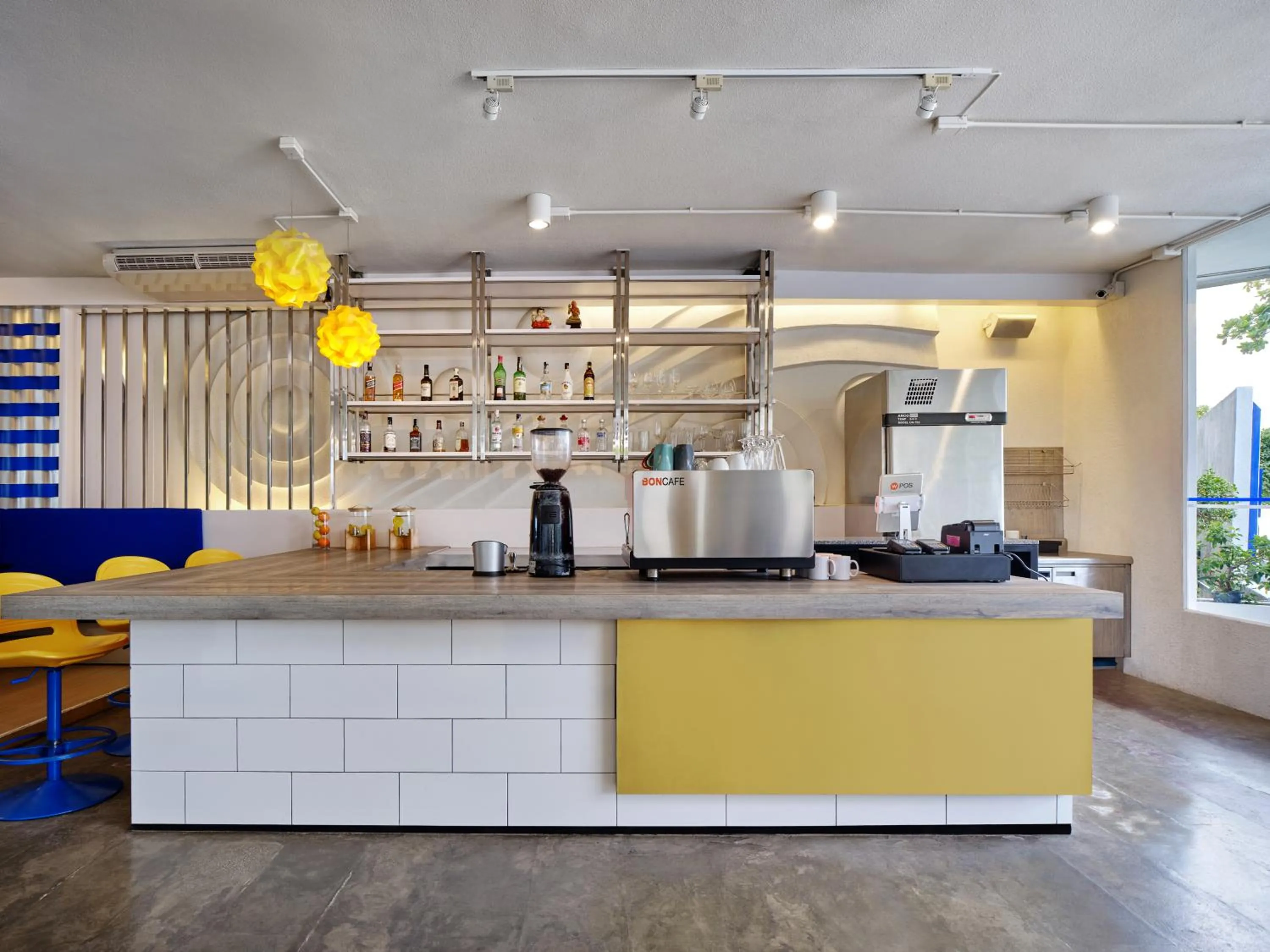 Restaurant/places to eat in Homm Bliss Southbeach Patong