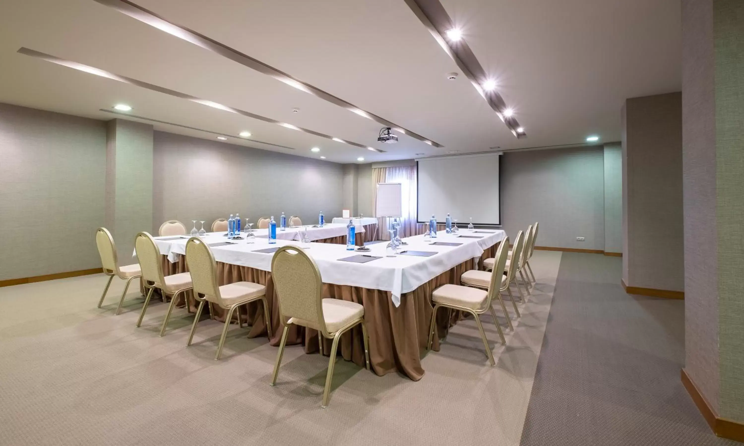 Business facilities in Hotel Spa Attica21 Villalba