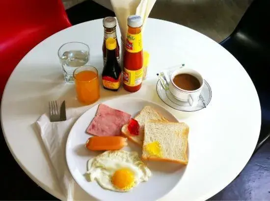 American breakfast, Breakfast in Lanta Maikeaw Bungalow