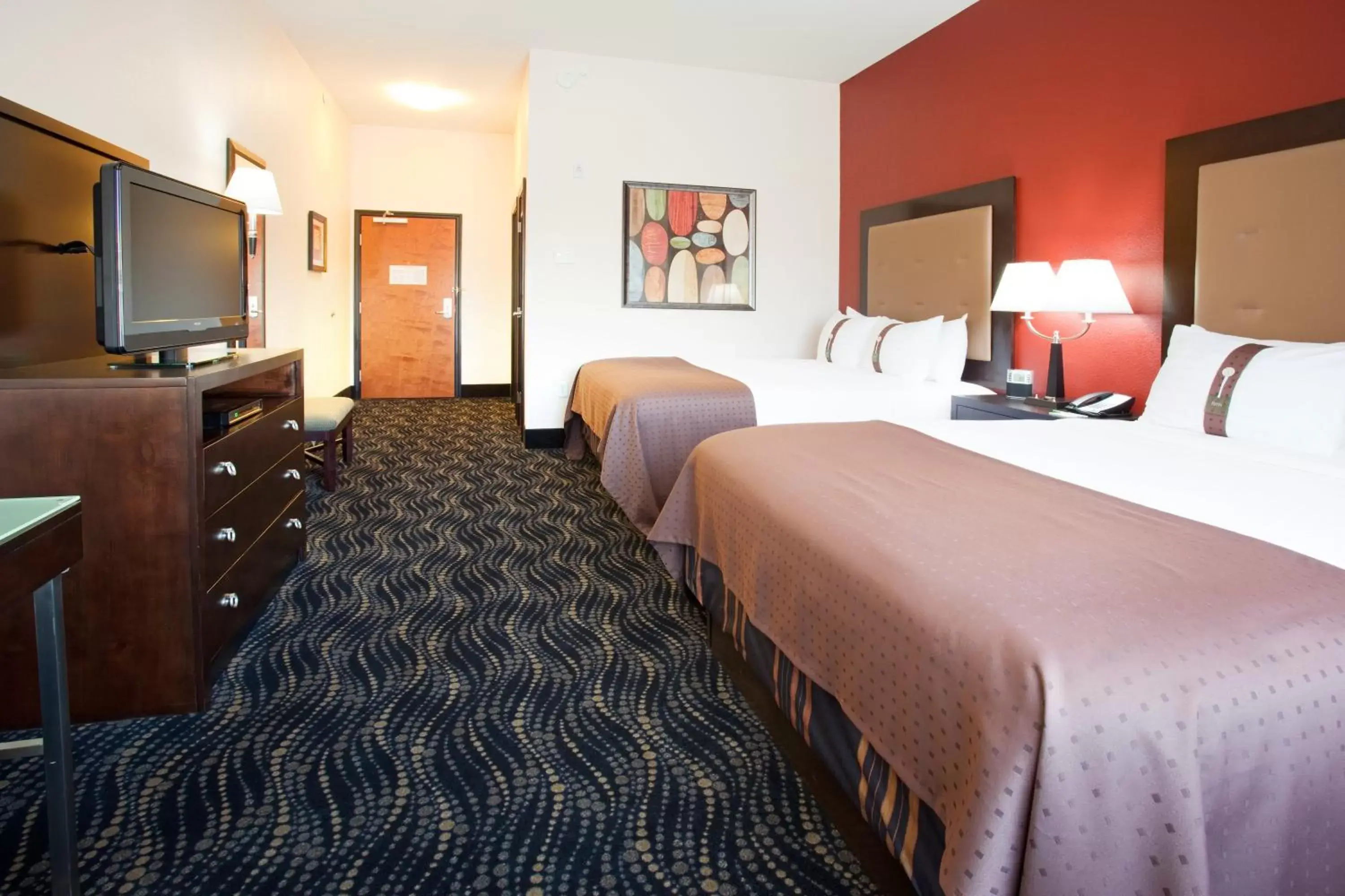 Photo of the whole room, Bed in Holiday Inn Hotel & Suites Grand Junction-Airport, an IHG Hotel