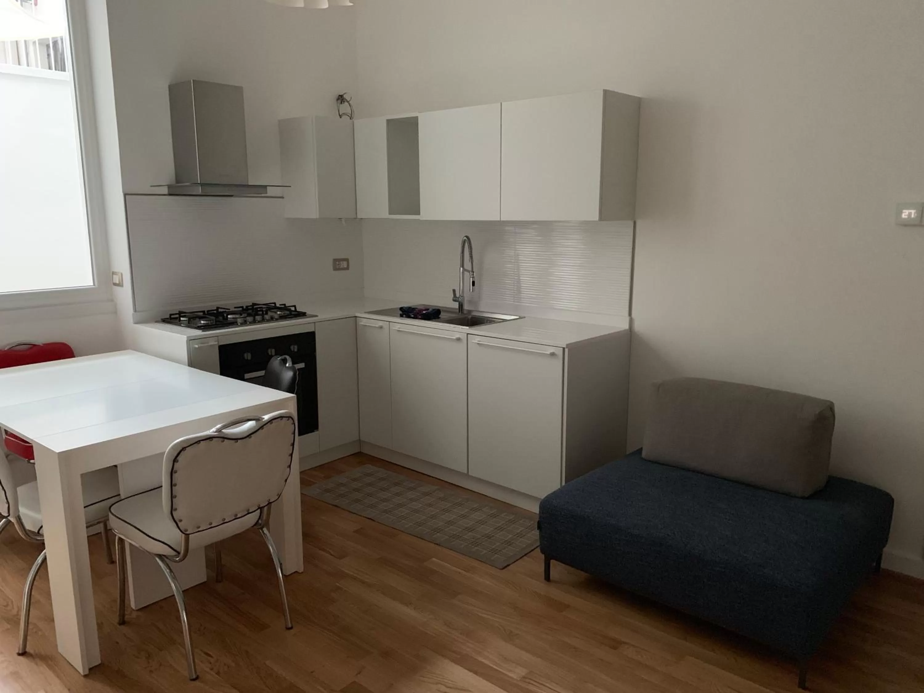 Kitchen or kitchenette in Les 3 Chambres