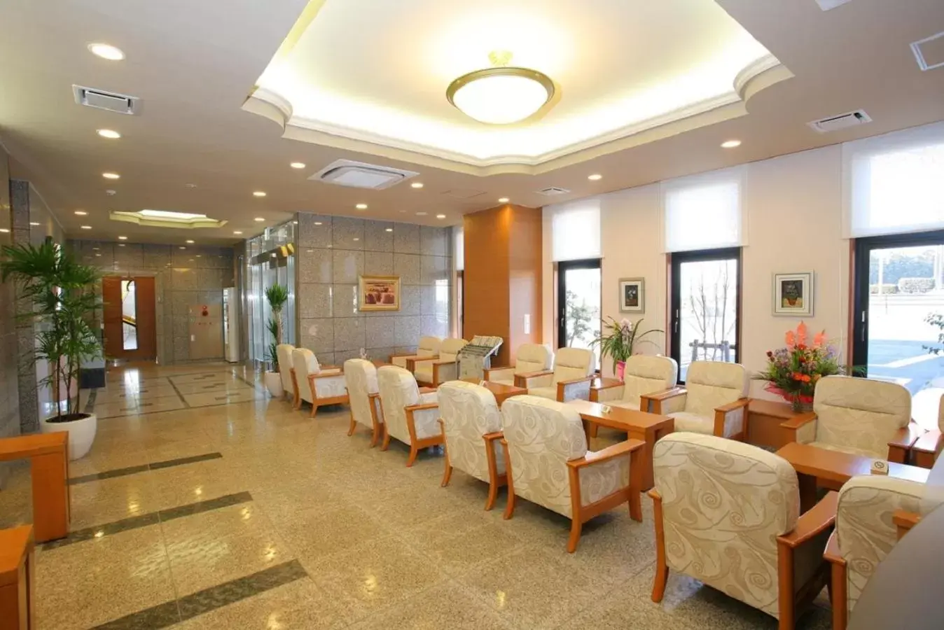Lobby or reception, Banquet Facilities in Hotel Route-inn Koriyama Inter