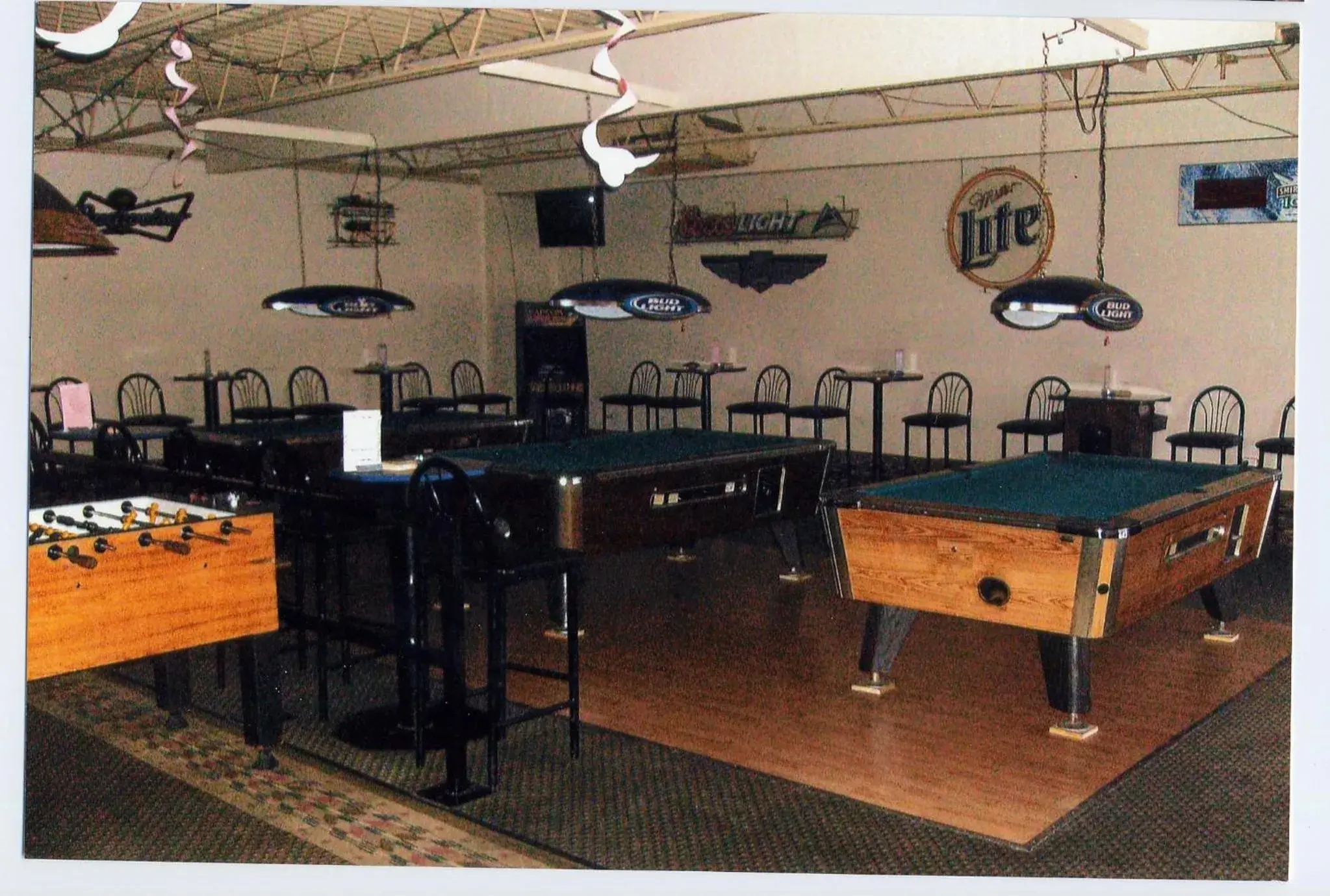 Lounge or bar, Billiards in Will Rogers Inn