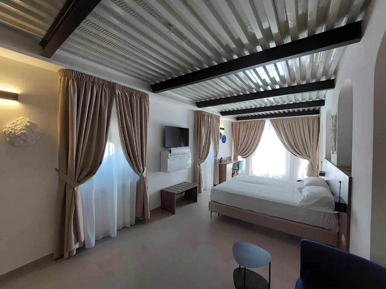 Bed in Boutique Hotel Palazzo Donna Iulia