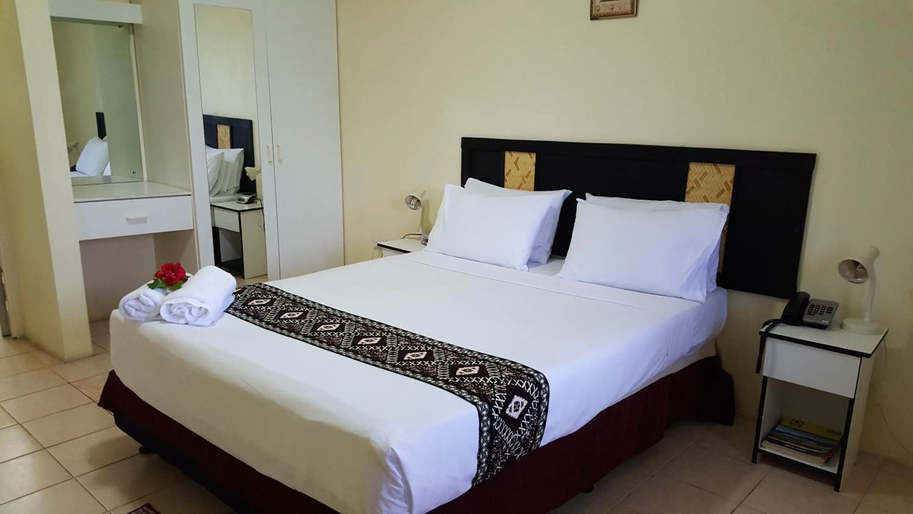 Bedroom, Bed in Grand West Villas