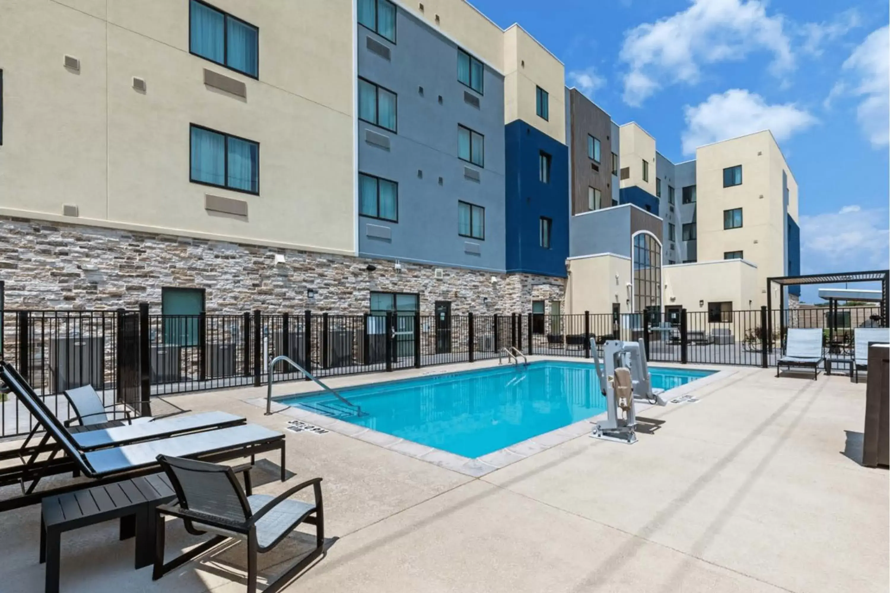 Swimming Pool in Staybridge Suites Waco South - Woodway, an IHG Hotel