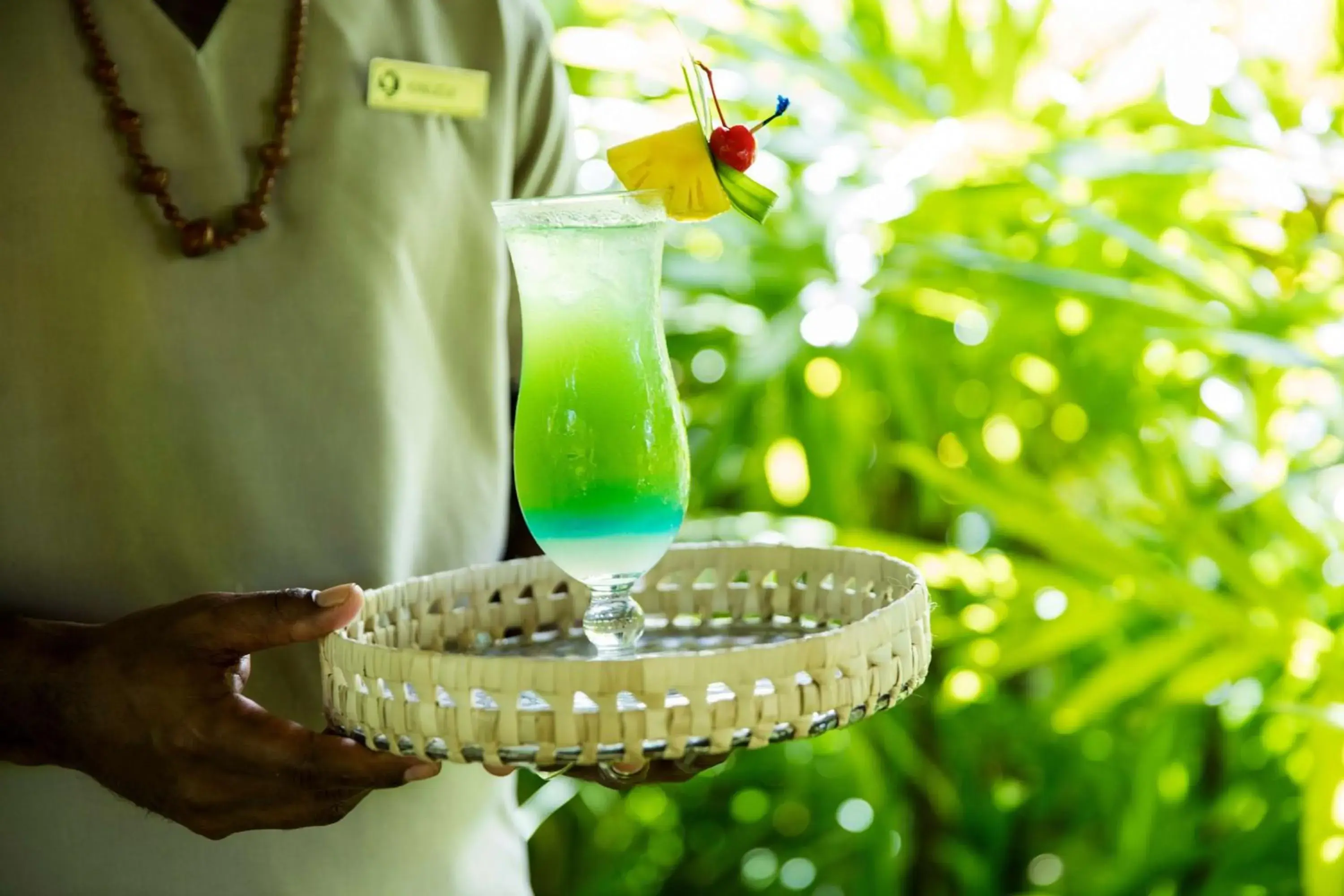 Lounge or bar in Outrigger Fiji Beach Resort