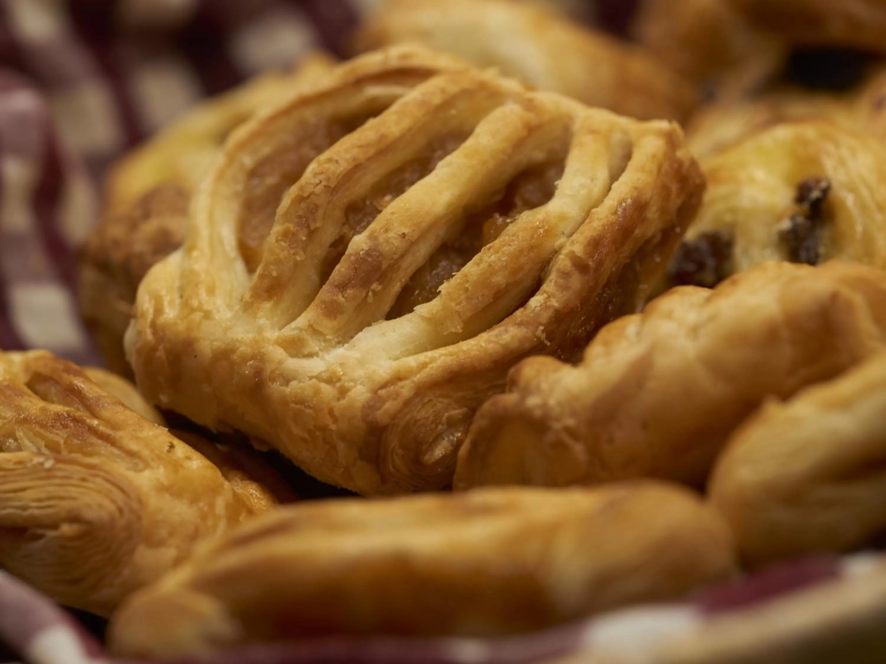 Buffet breakfast in Cerise Carcassonne Sud