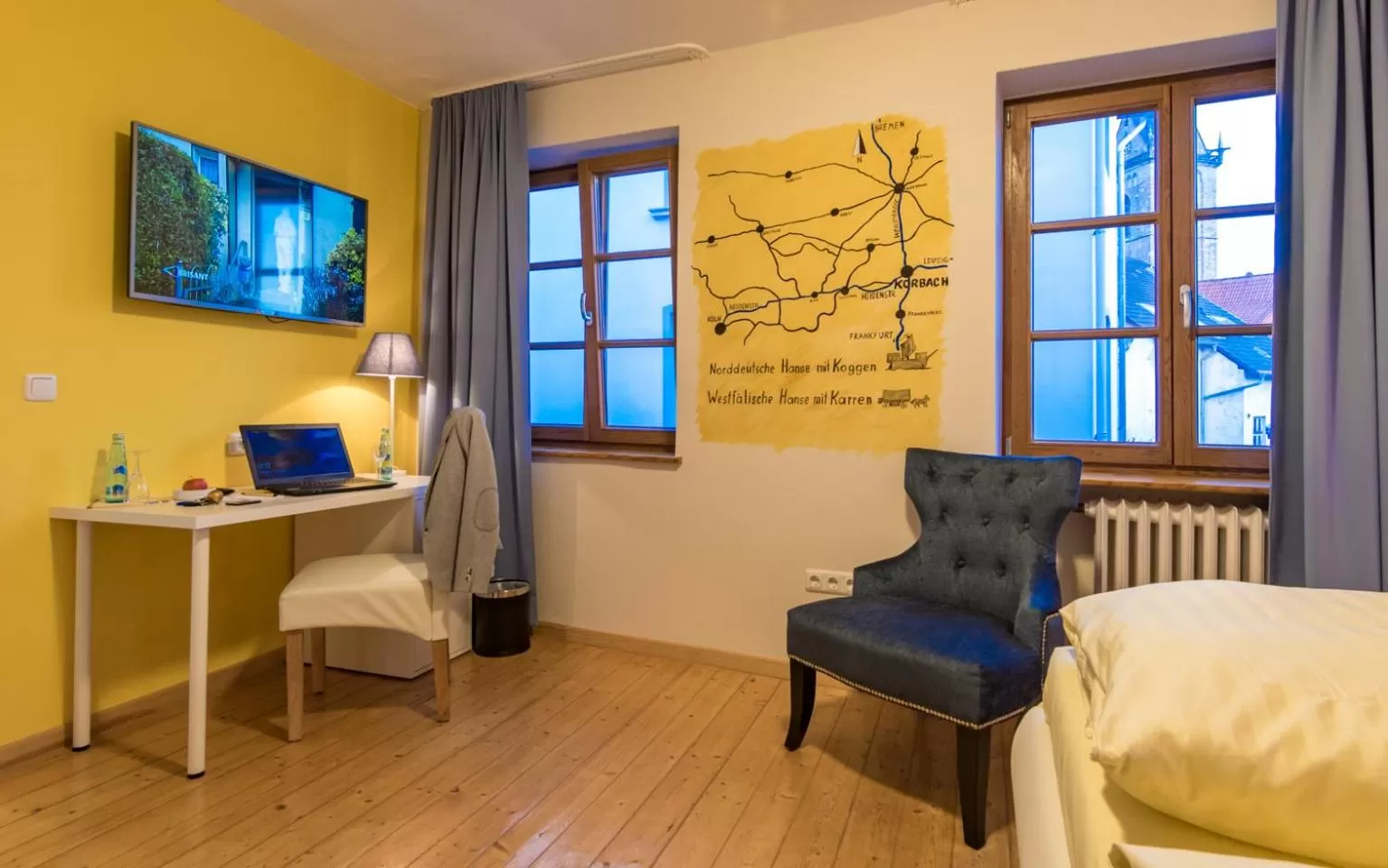 Photo of the whole room in Hotel Goldflair am Rathaus