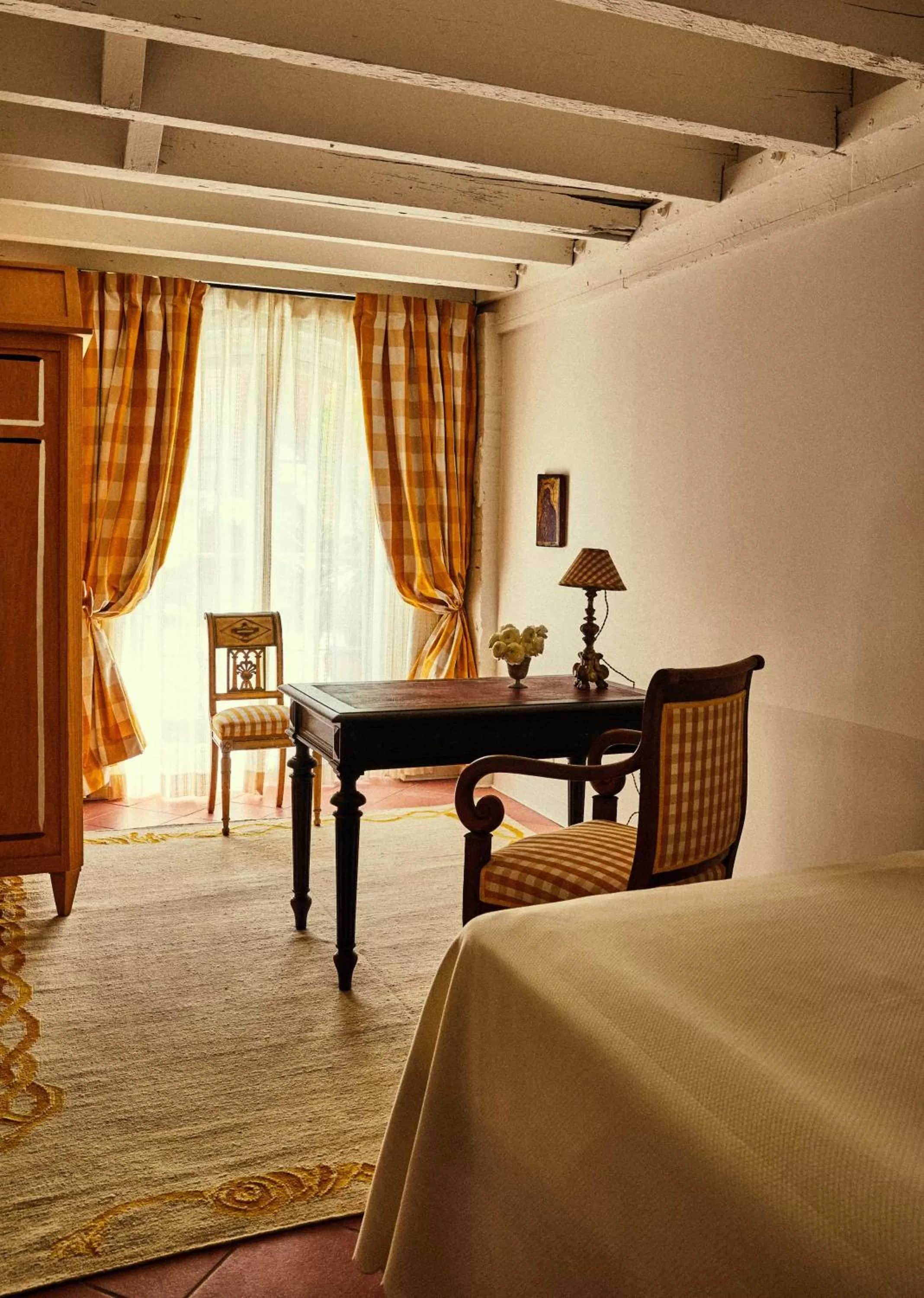 Photo of the whole room, Bed in Hotel Peter and Paul, an Ash Hotel