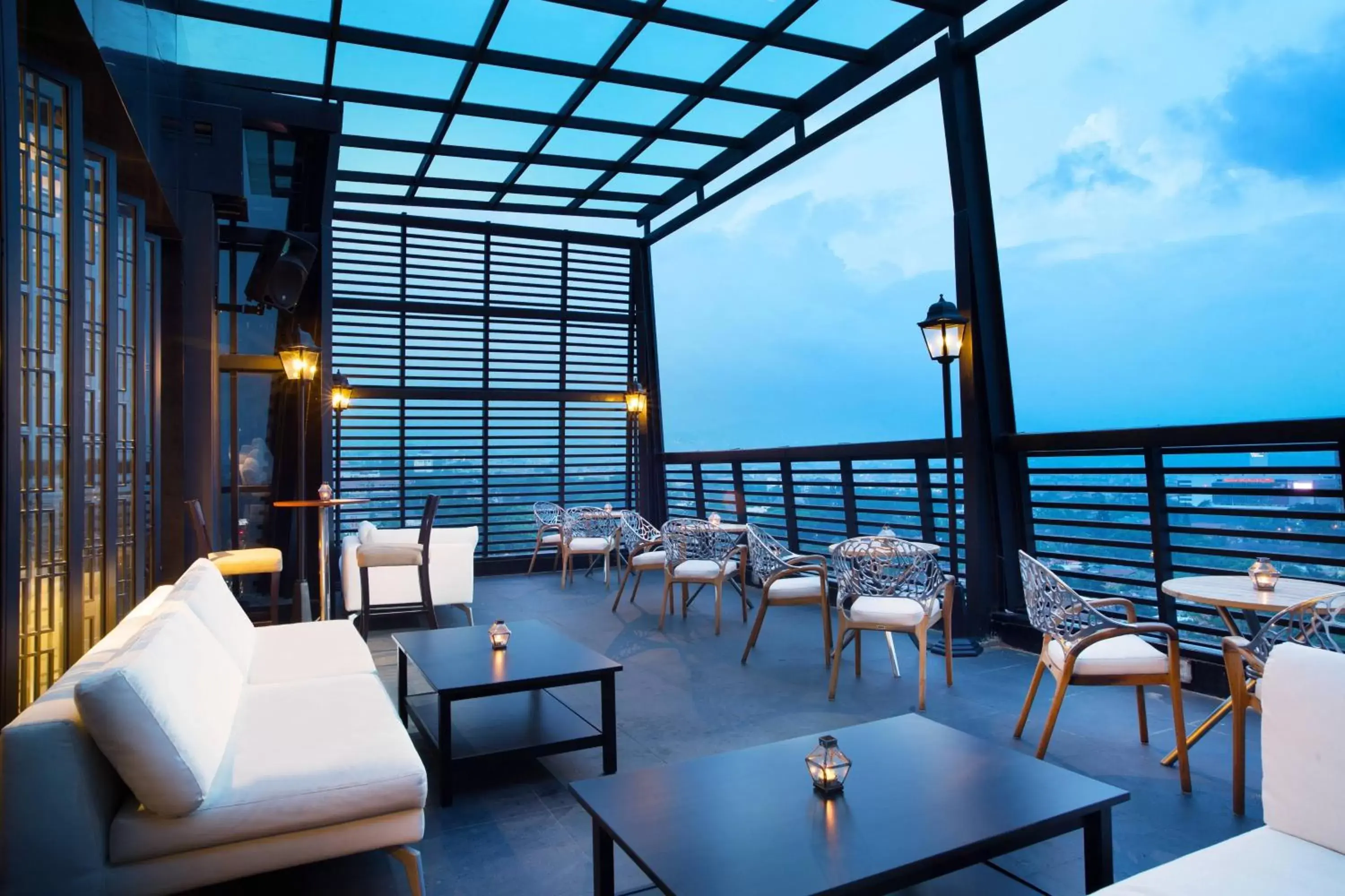 Lounge or bar in Four Points by Sheraton Bandung
