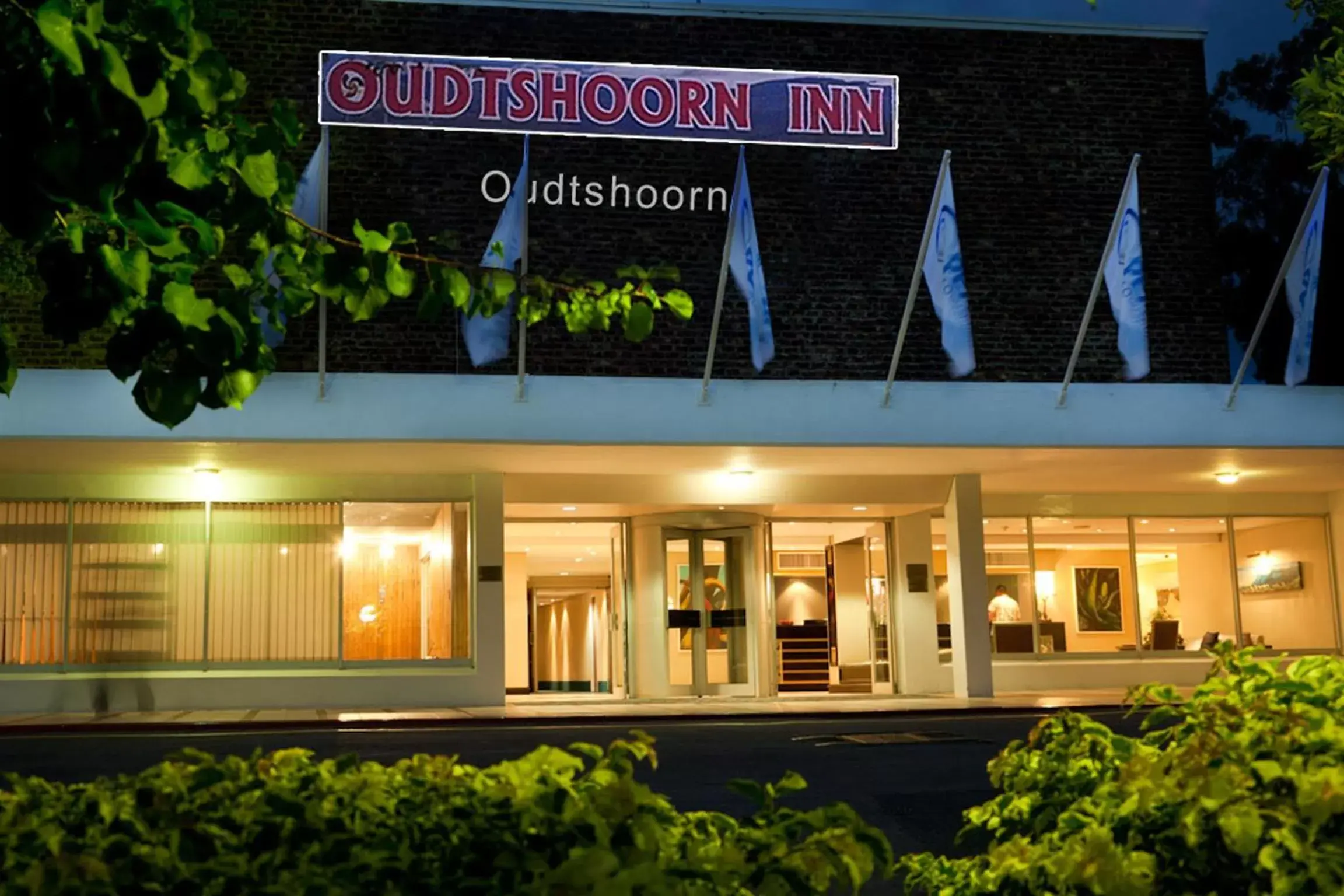 Facade/entrance in Oudtshoorn Inn Hotel