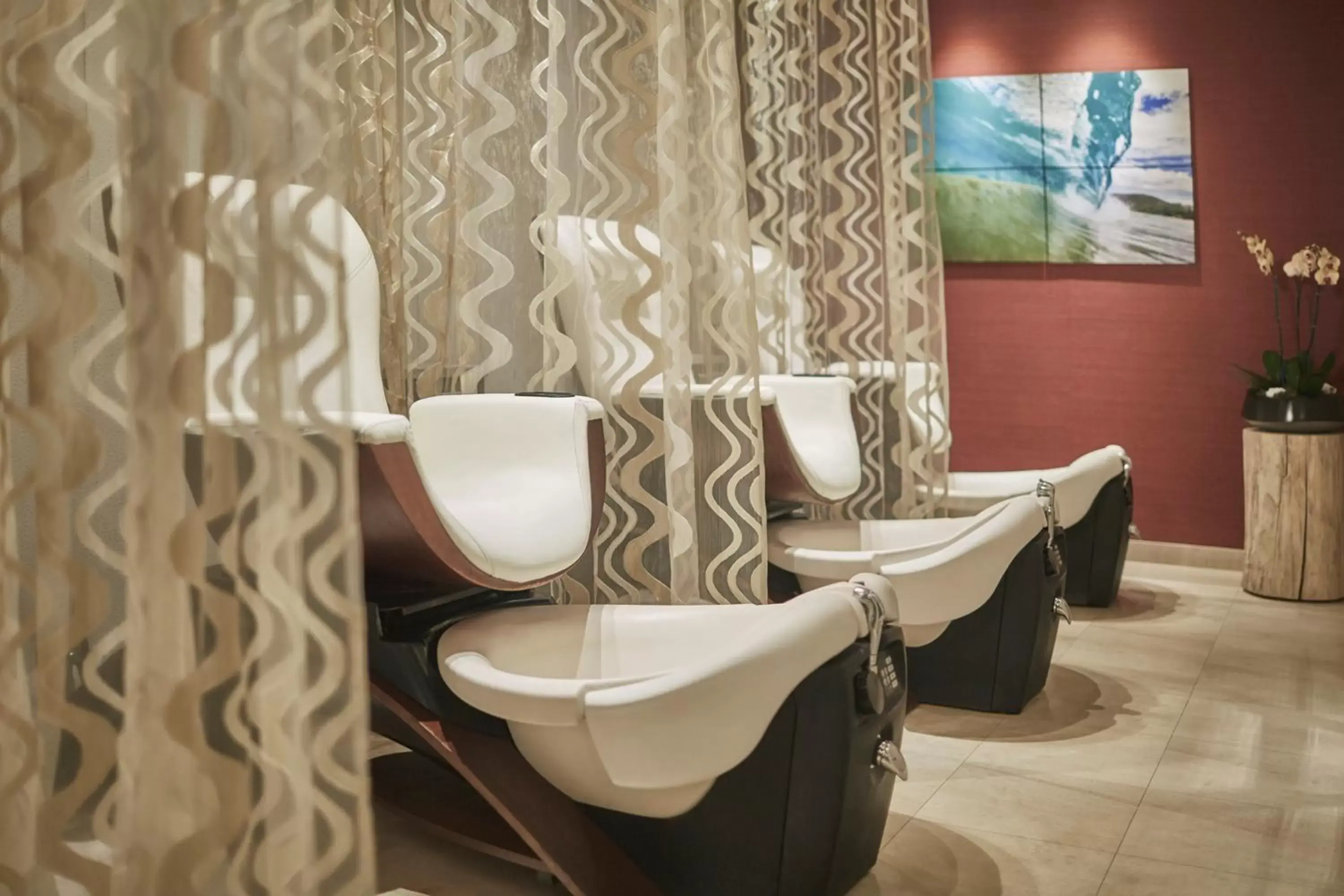 Spa and wellness centre/facilities, Bathroom in Four Seasons Resort Maui at Wailea