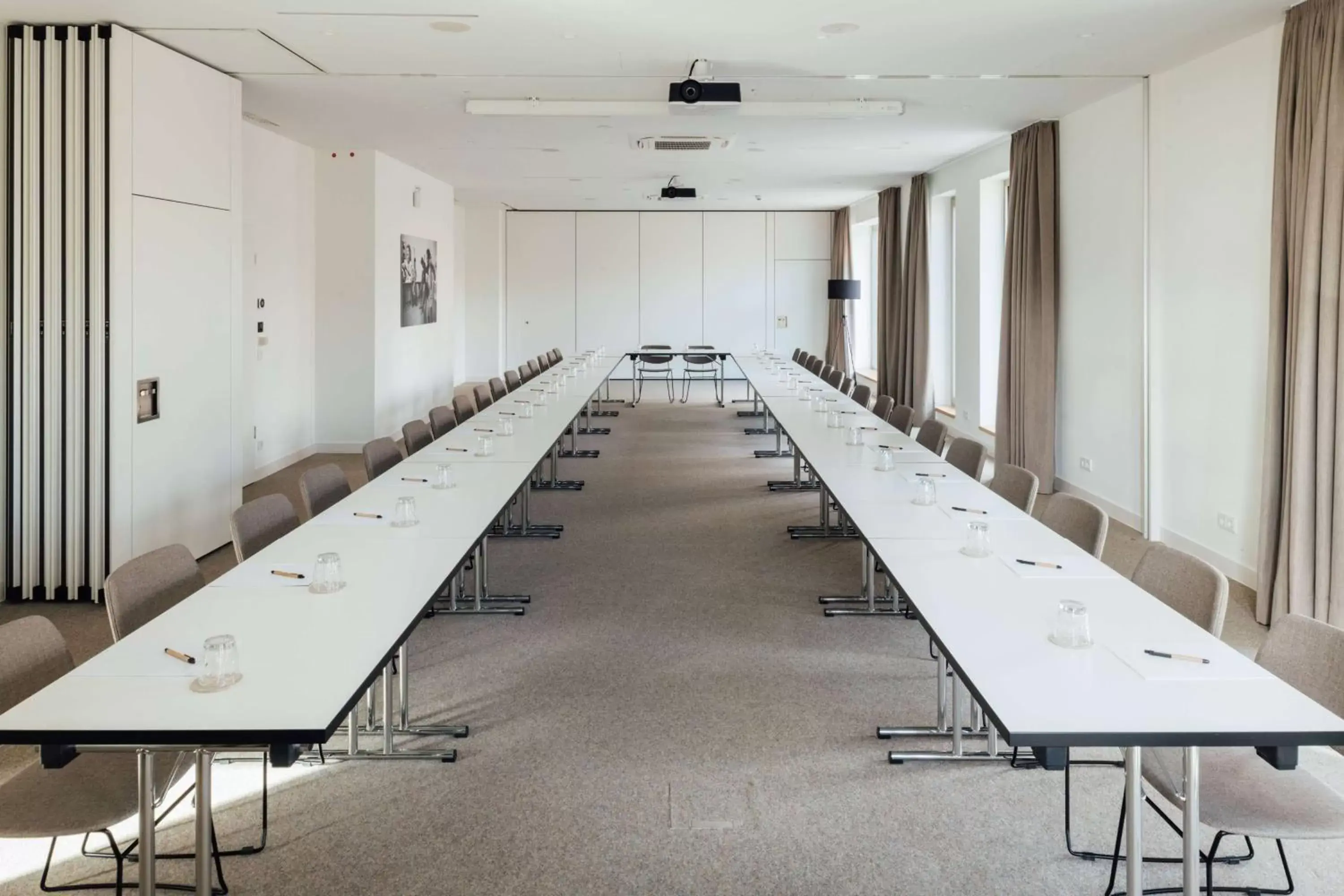 Meeting/conference room in Vienna House by Wyndham MQ Kronberg