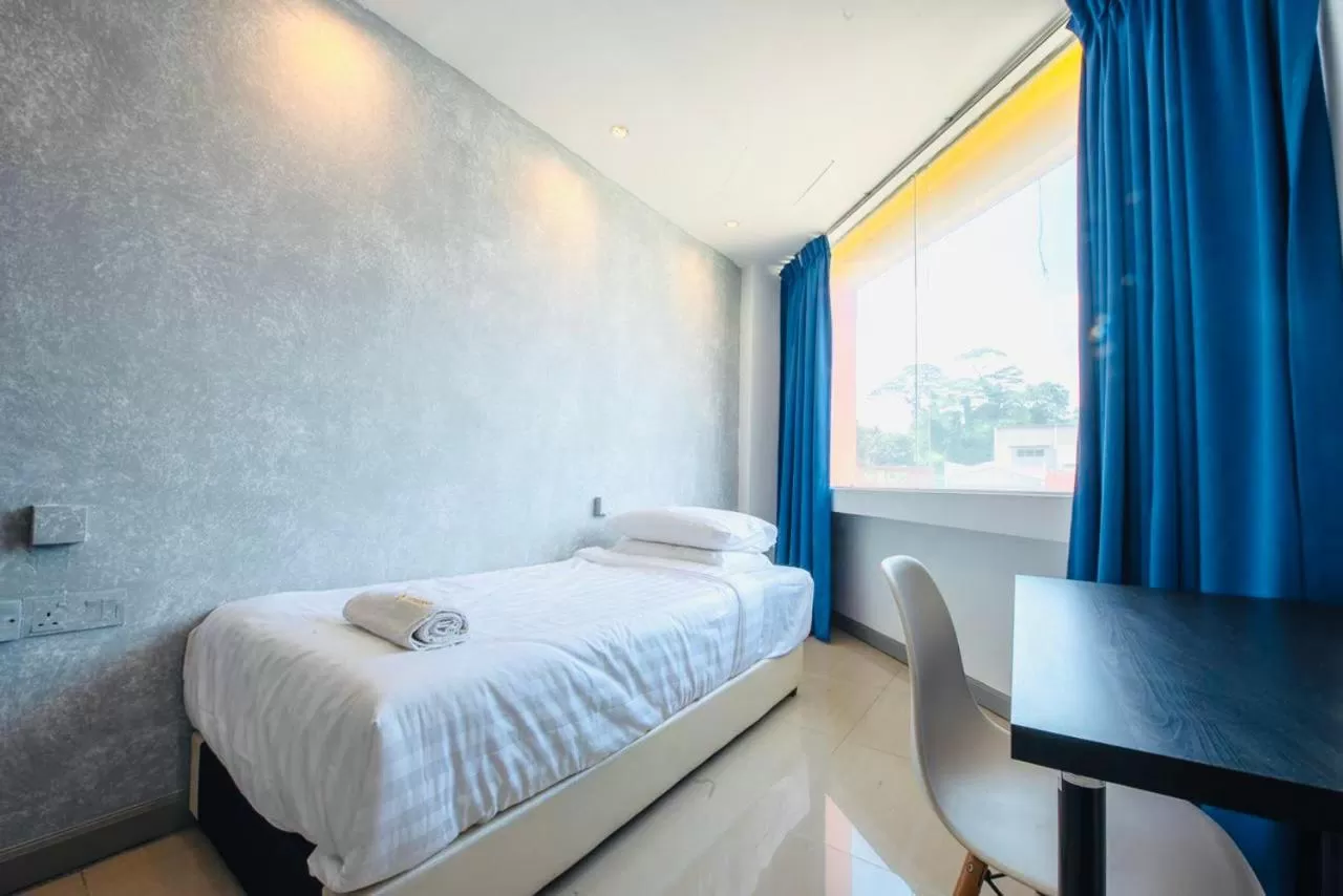 Bed in masroom Hotel Kuala Lumpur