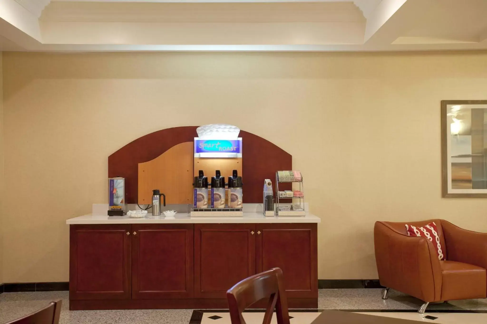 Breakfast in Holiday Inn Express Hotel & Suites Los Angeles Airport Hawthorne, an IHG Hotel