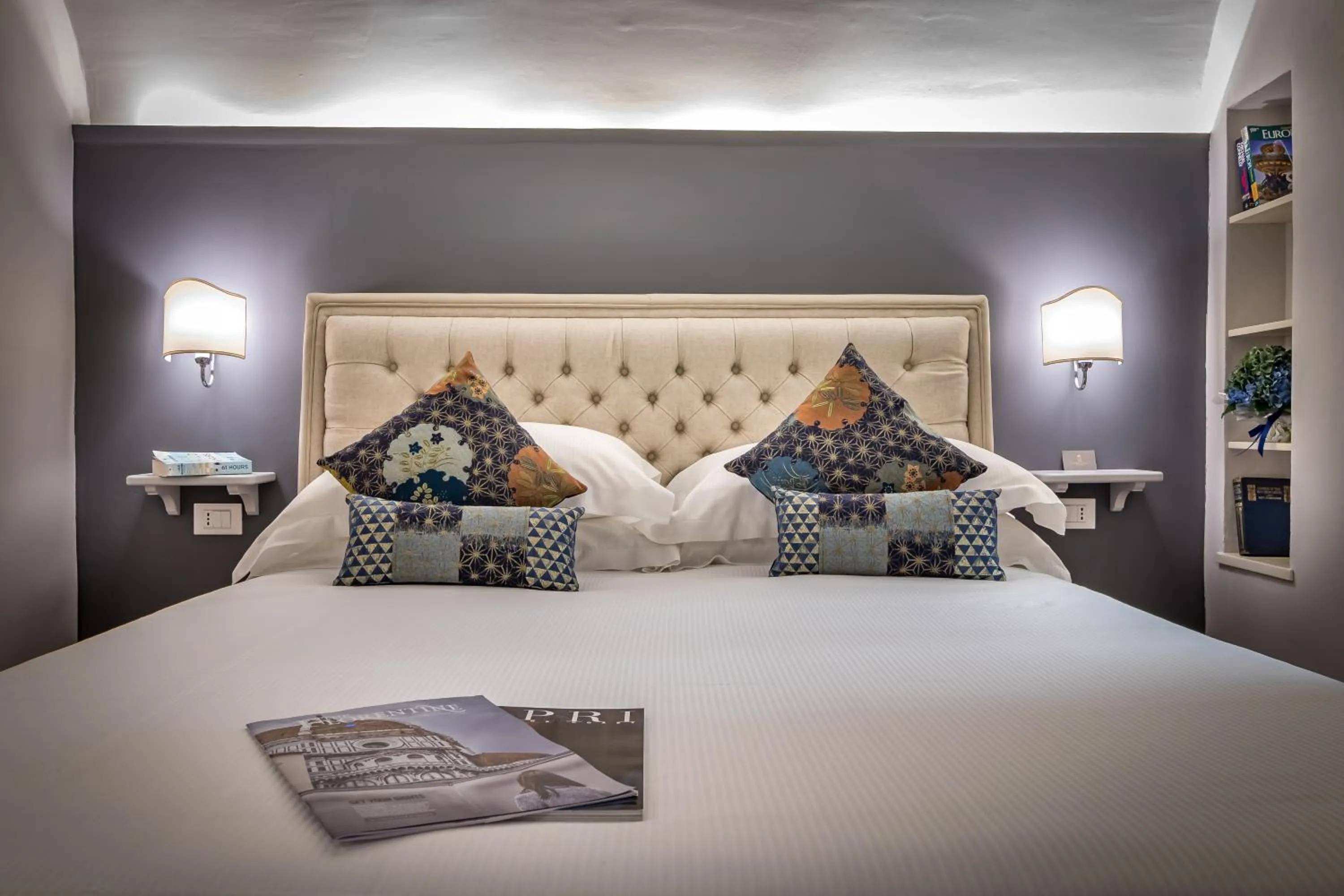 Bedroom, Bed in Palazzo Ridolfi - Residenza d'Epoca