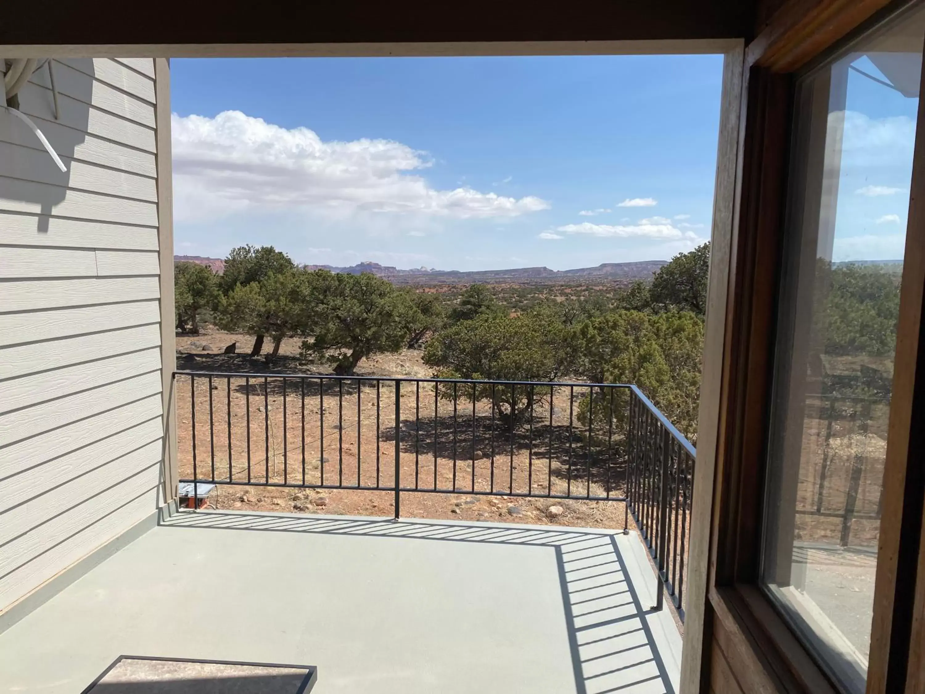 Balcony/Terrace in SkyRidge Inn