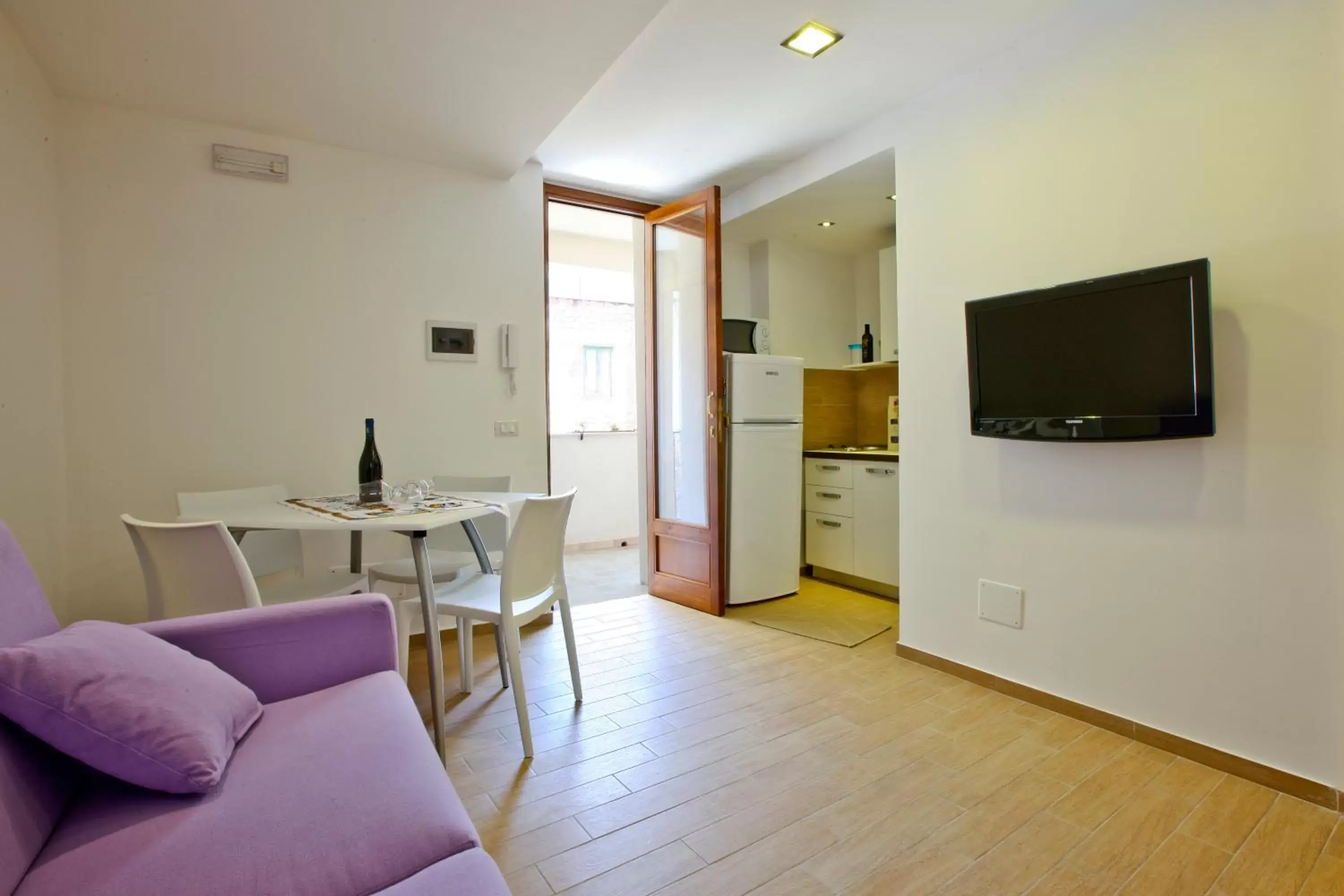 Living room, TV/Entertainment Center in Cortile Antico