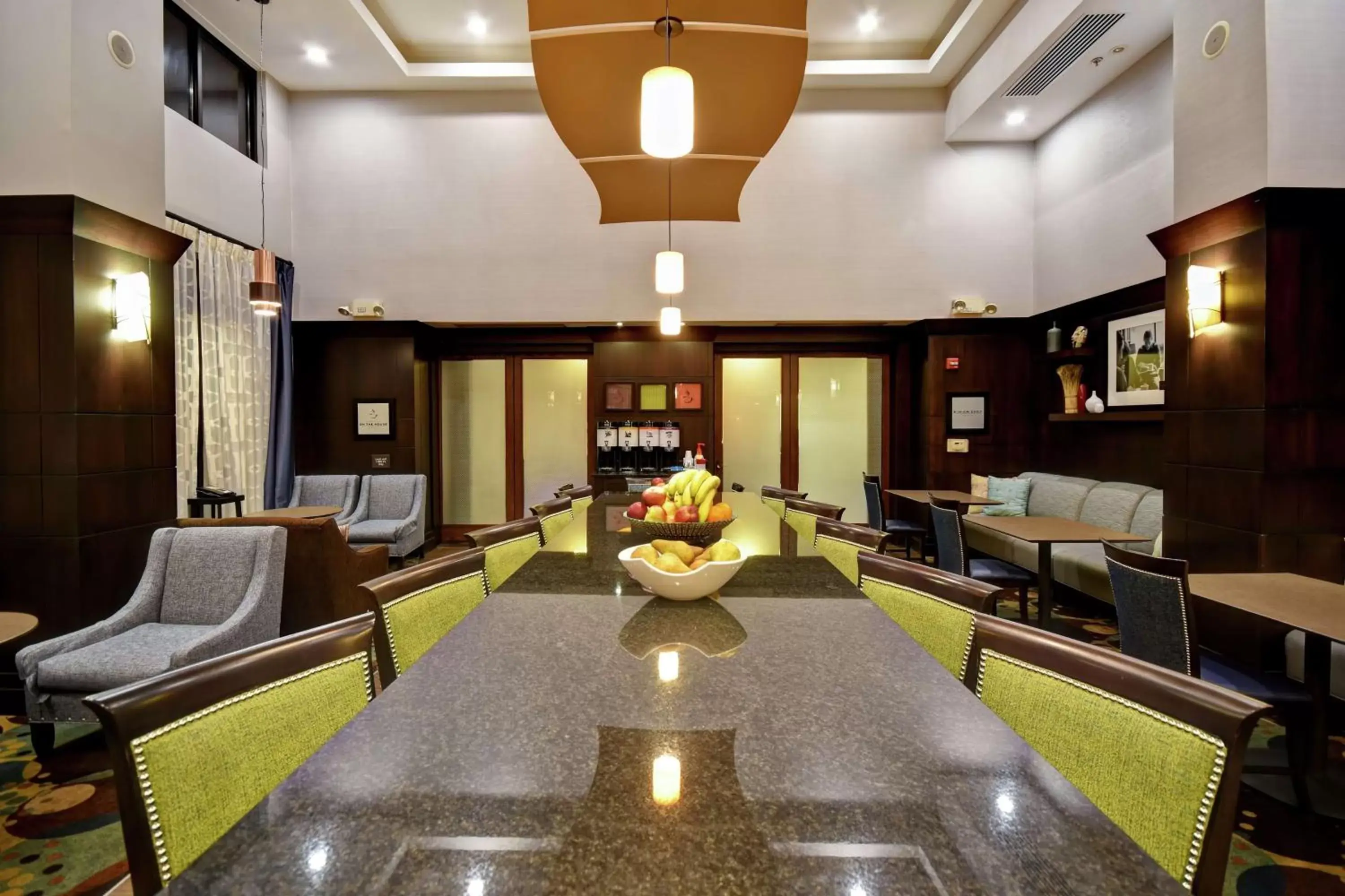 Lobby or reception, Restaurant/Places to Eat in Hampton Inn & Suites Detroit-Canton