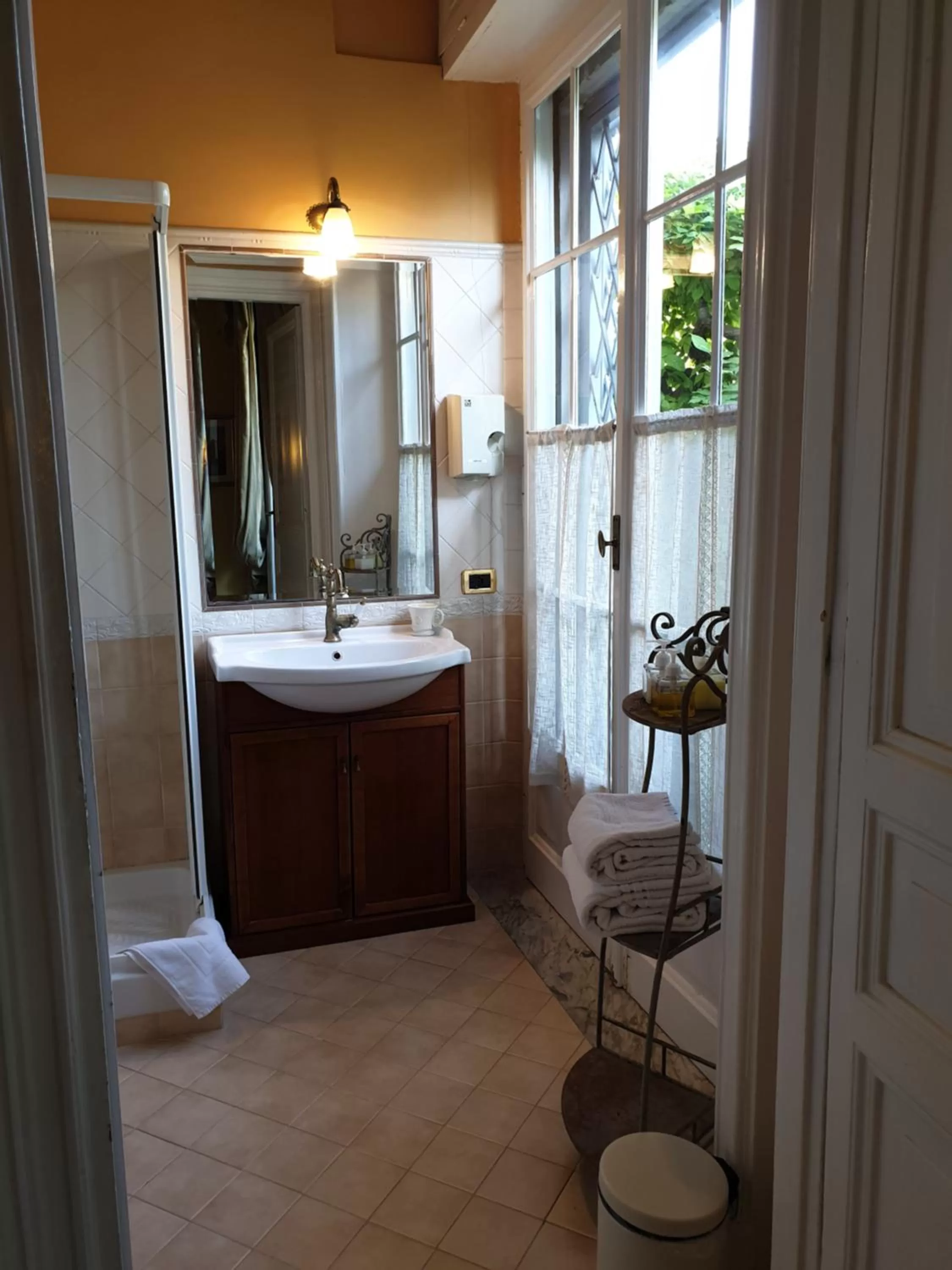 Episcopo Lipinsky Luxury Suites