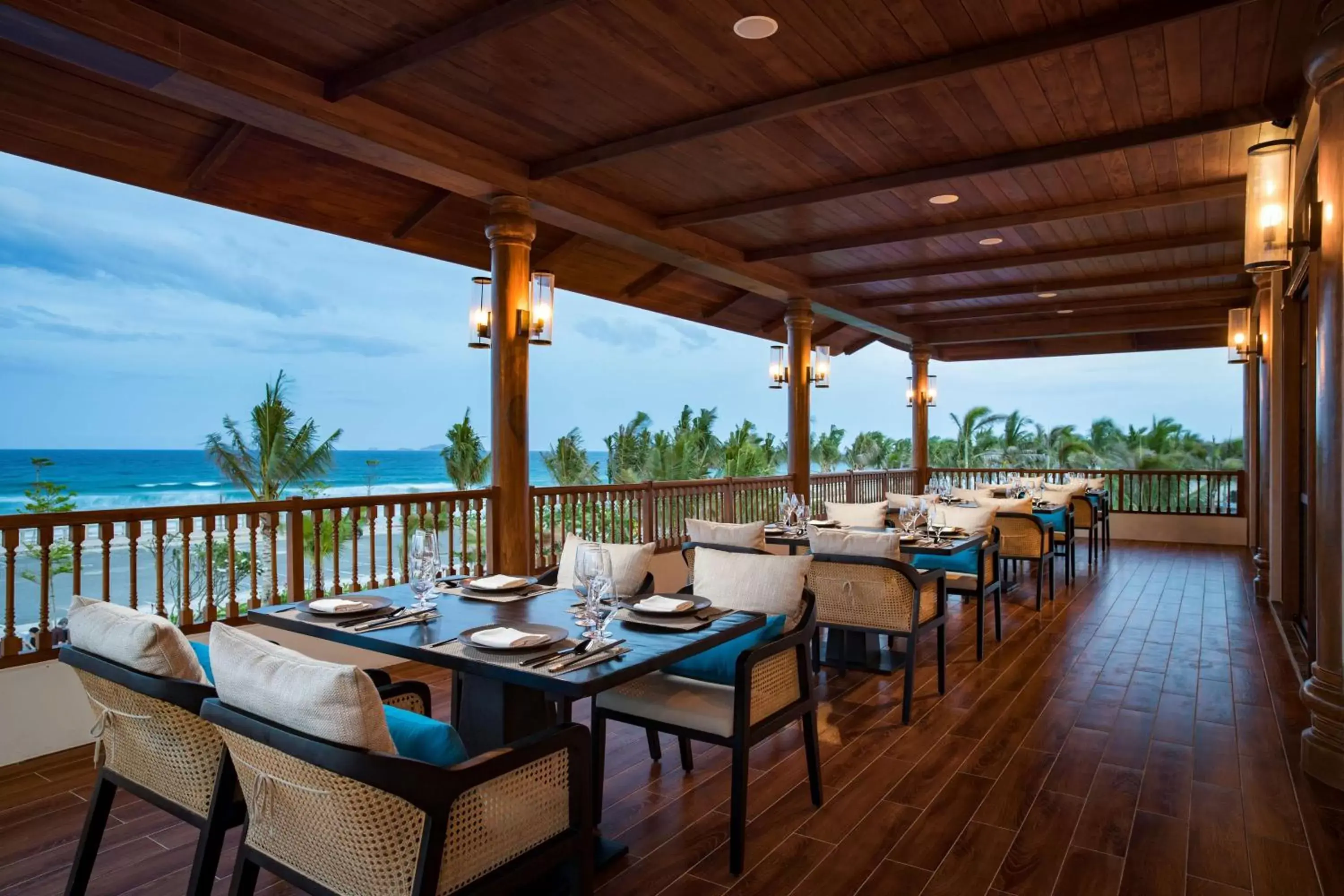 Restaurant/places to eat in Radisson Blu Resort Cam Ranh Restaurant/places to eat in Radisson Blu Resort Cam Ranh