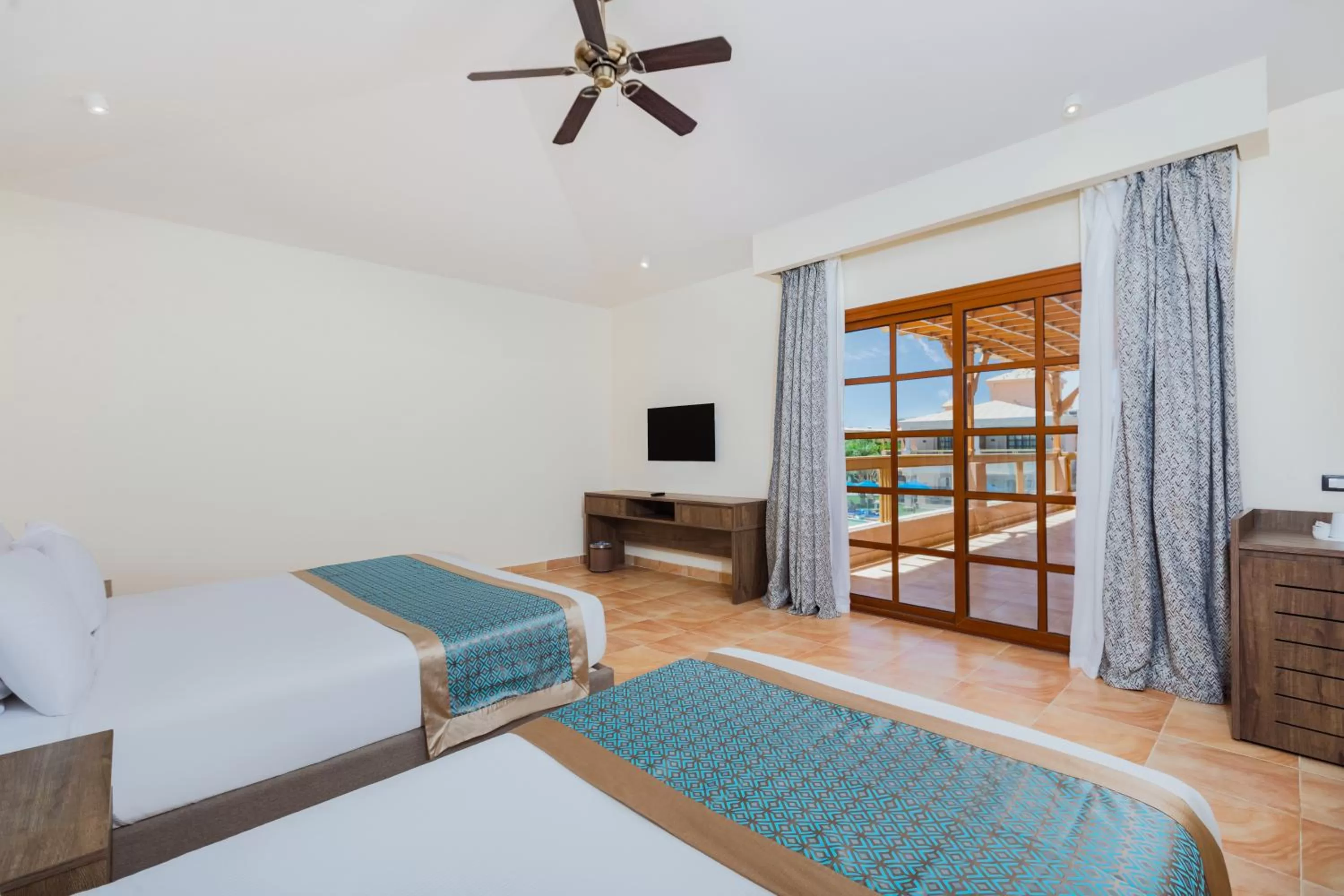 Bed in Pickalbatros Jungle Aqua Park - Neverland Hurghada