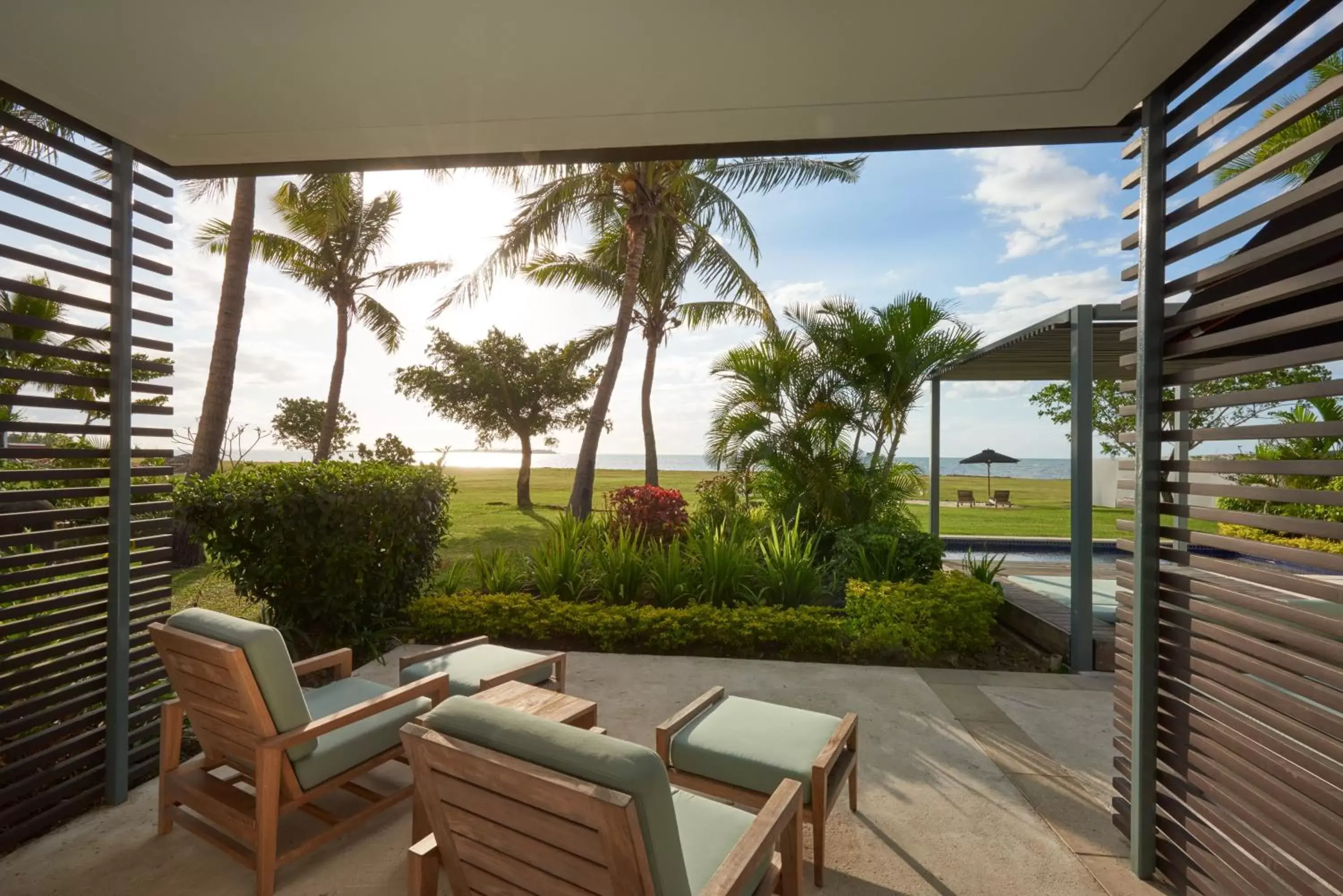 Patio in Hilton Fiji Beach Resort and Spa