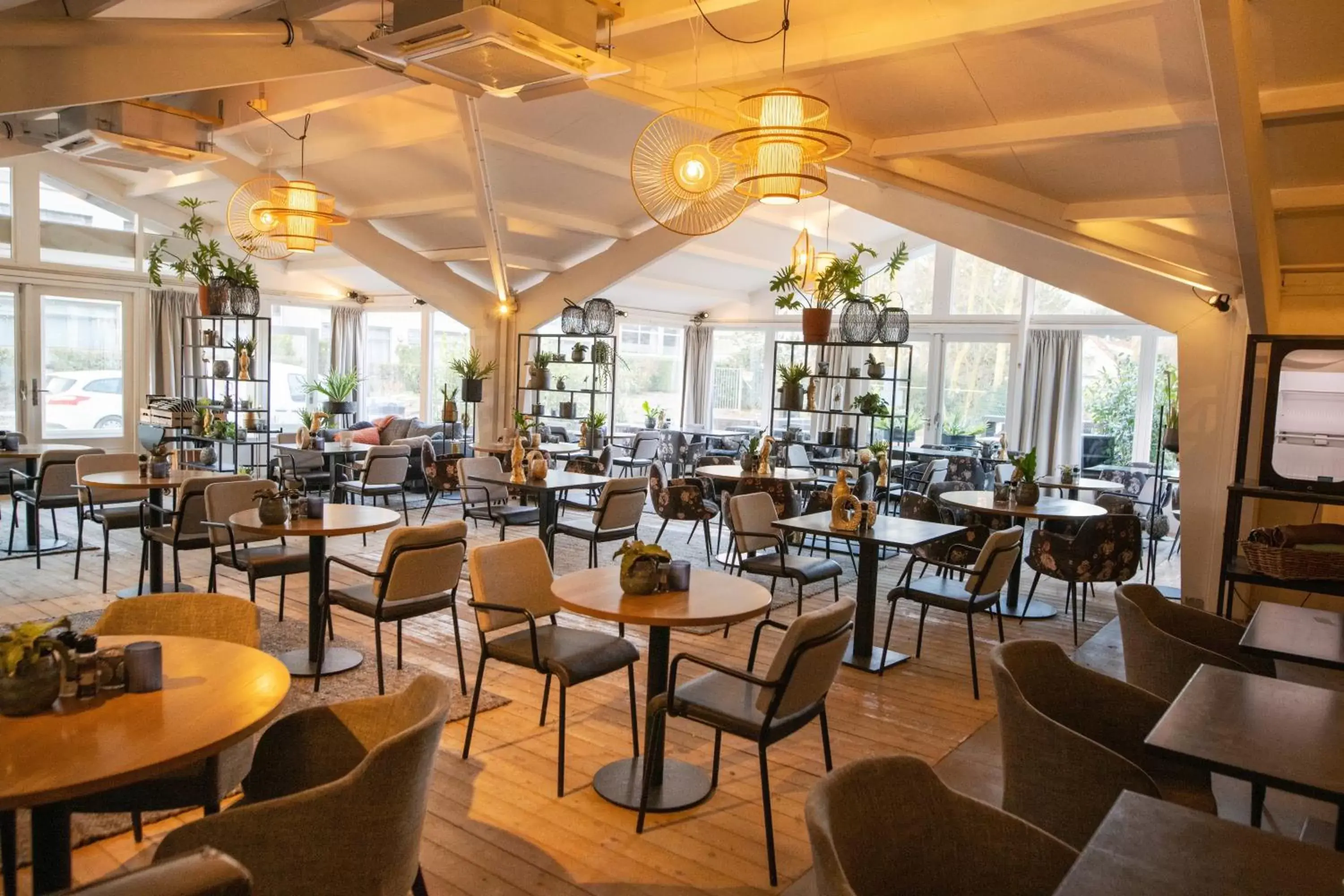 Restaurant/Places to Eat in Van der Valk hotel Den Haag Wassenaar