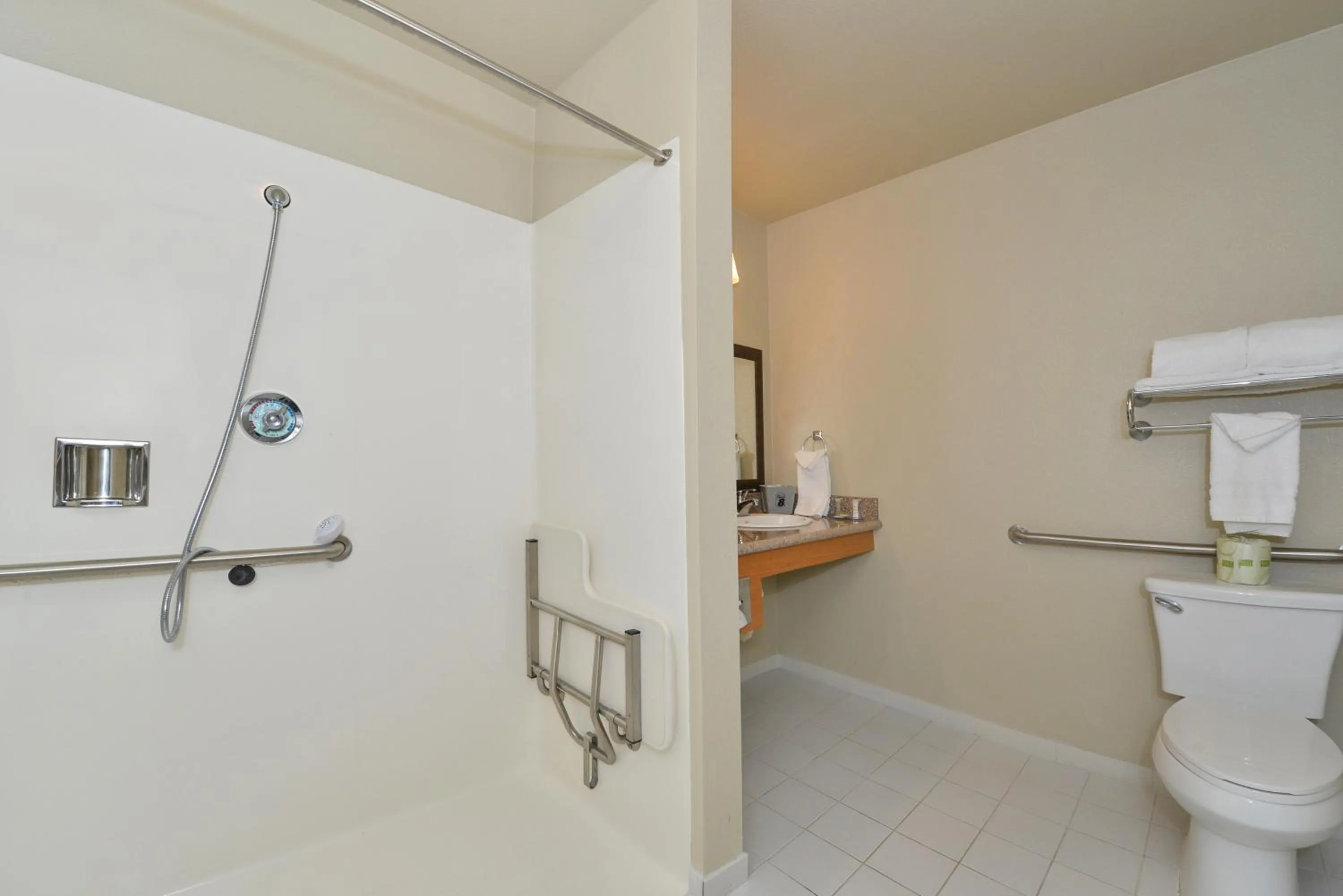 Bathroom in Super 8 by Wyndham Vallejo/Napa Valley