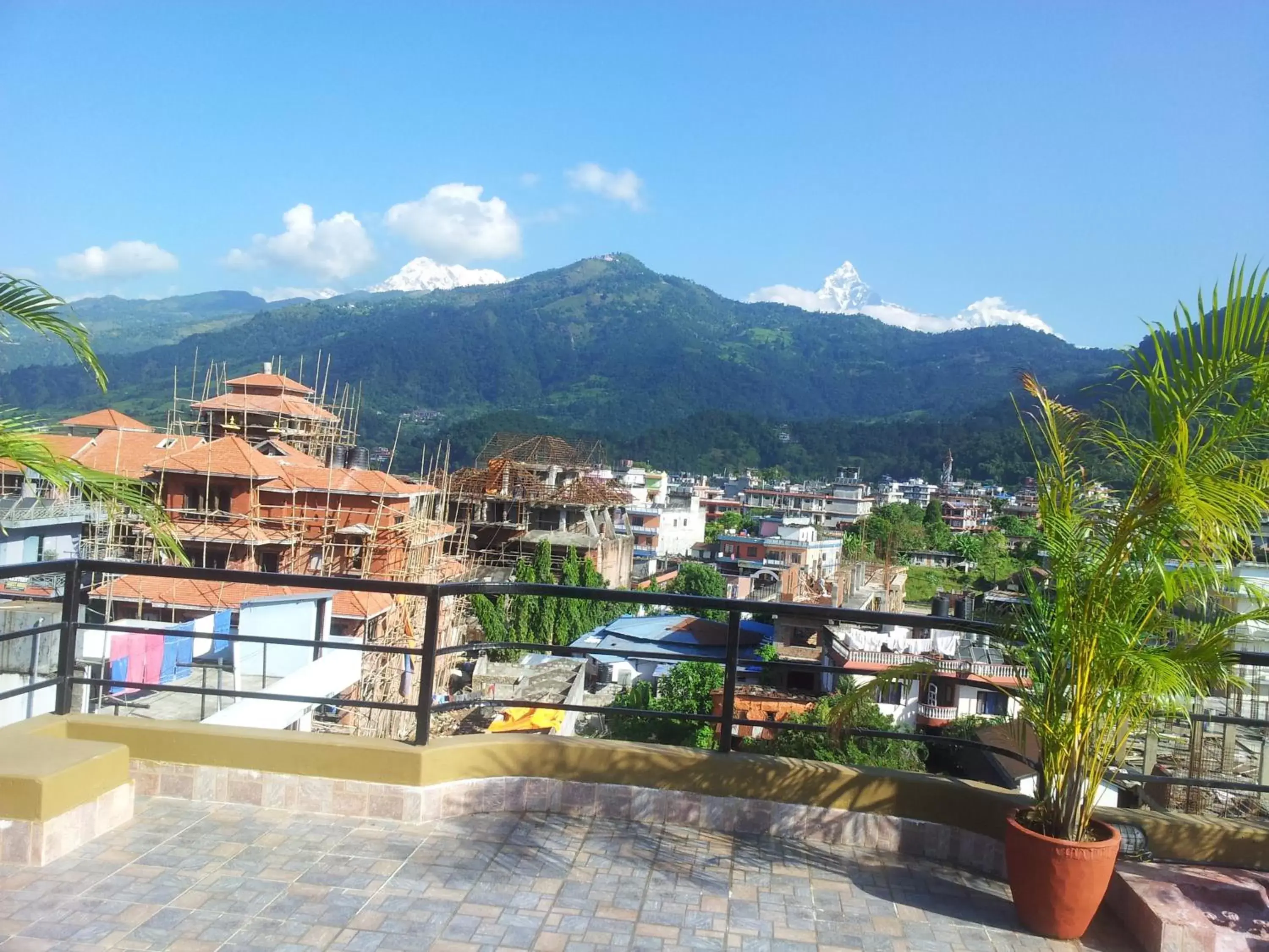 Balcony/Terrace, Mountain View in Hotel Crystal Palace