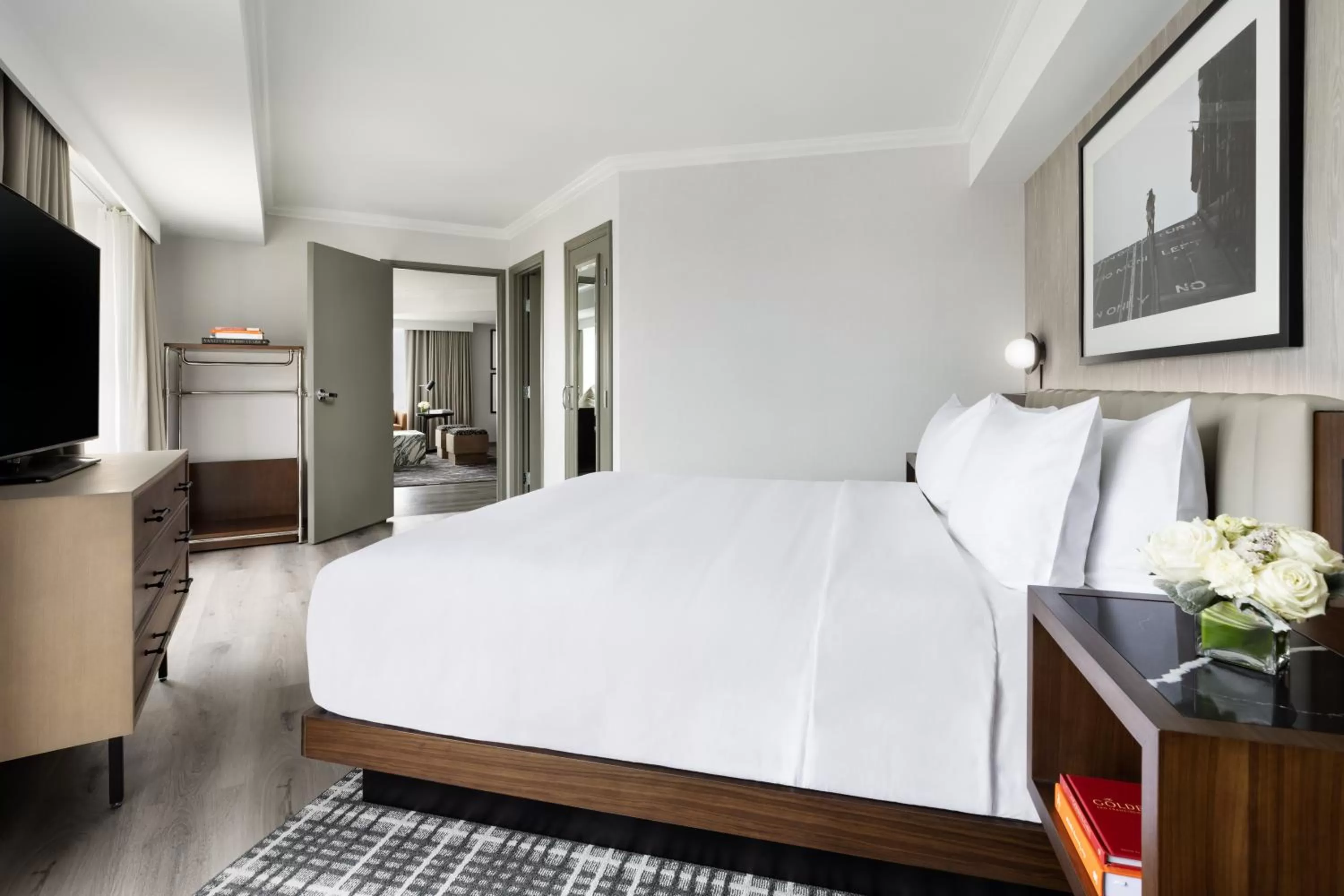 Bedroom, Bed in Hyatt Regency San Francisco Downtown SOMA