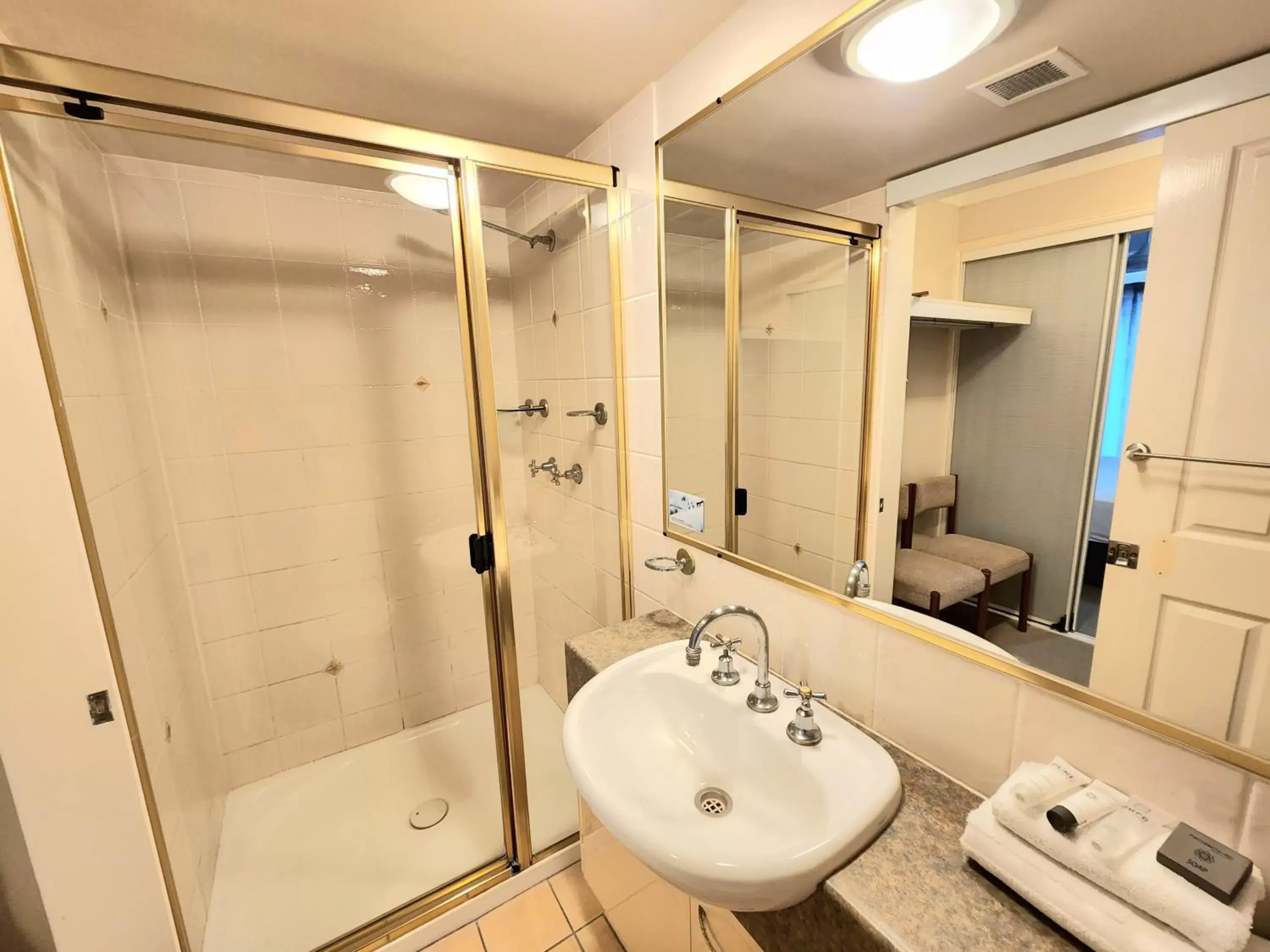 Bathroom in Fairways Golf & Beach Retreat Bribie Island