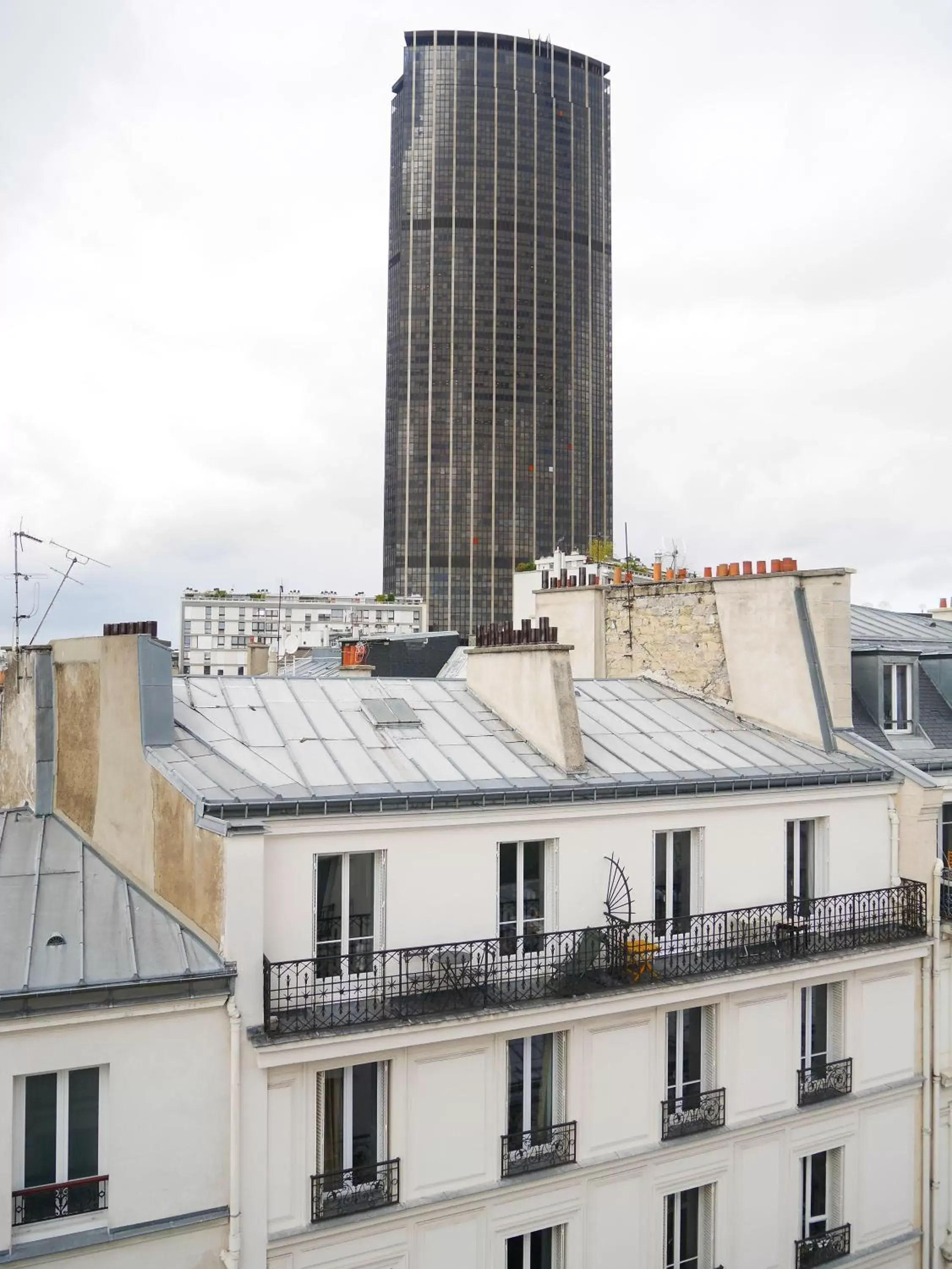 Nearby landmark in Timhotel Tour Montparnasse