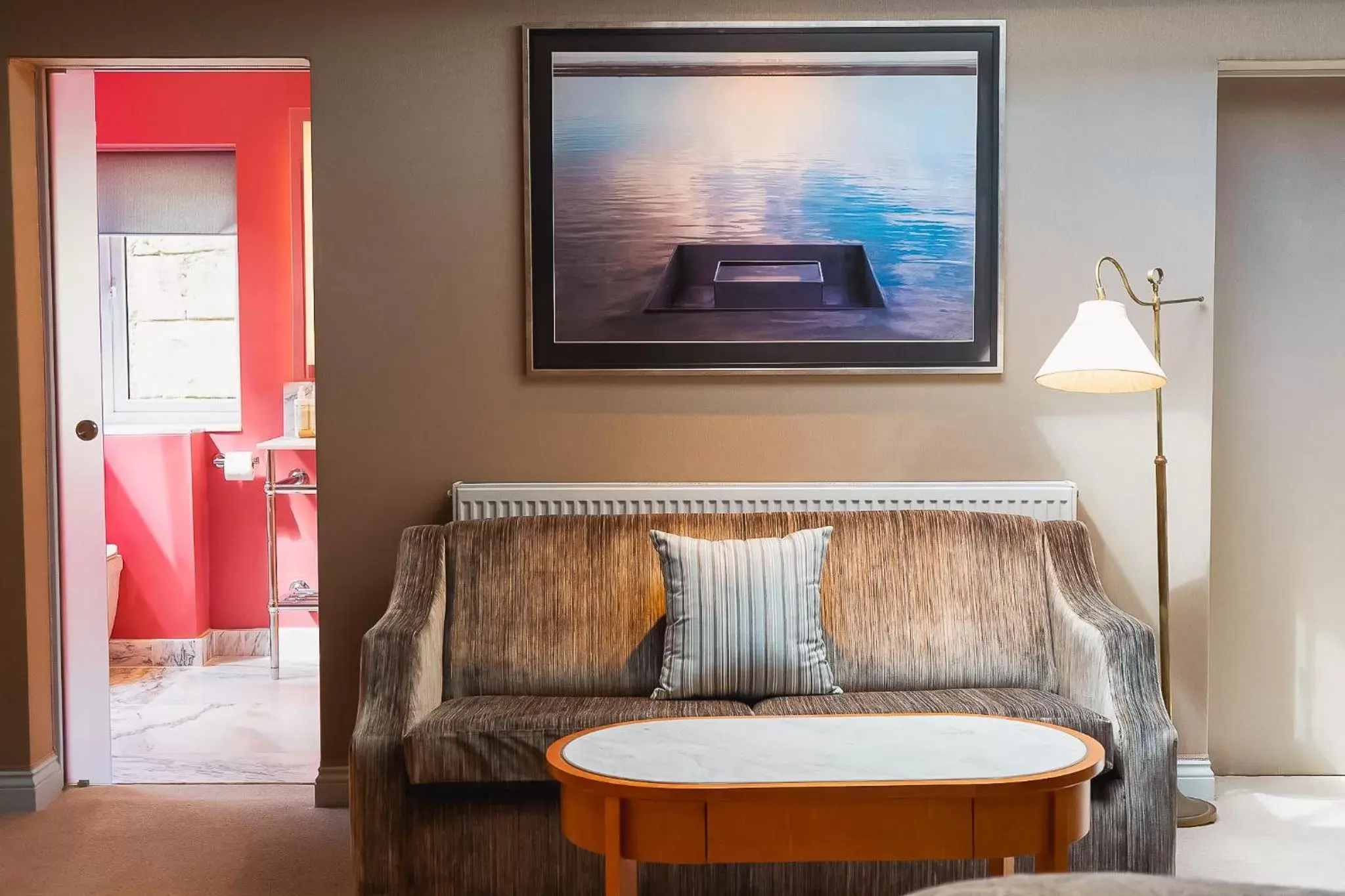 Bedroom, Seating Area in The Bird, Bath